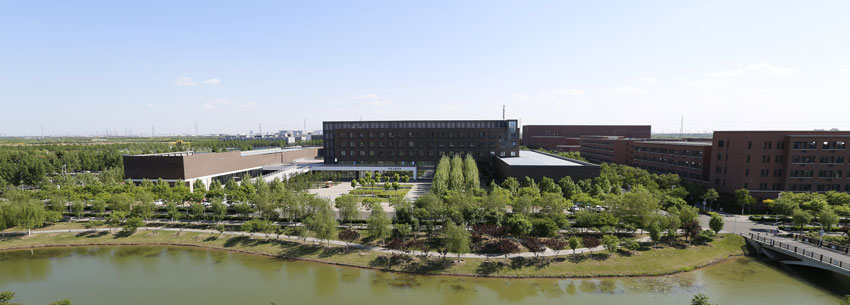 1532484617825085899.jpg 20180502学院大楼远景剪裁.jpg