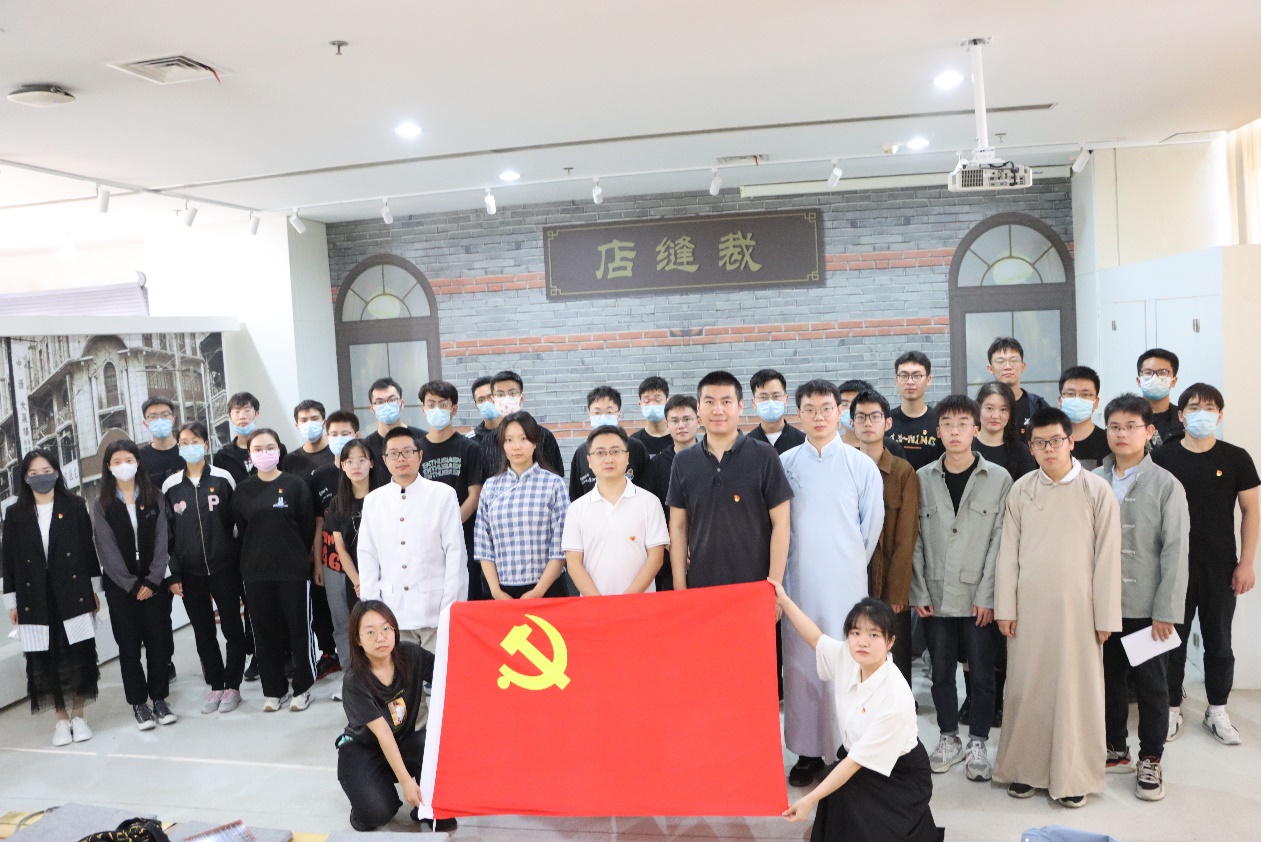 1665391105933020932.jpg 1665391105933020932.jpg