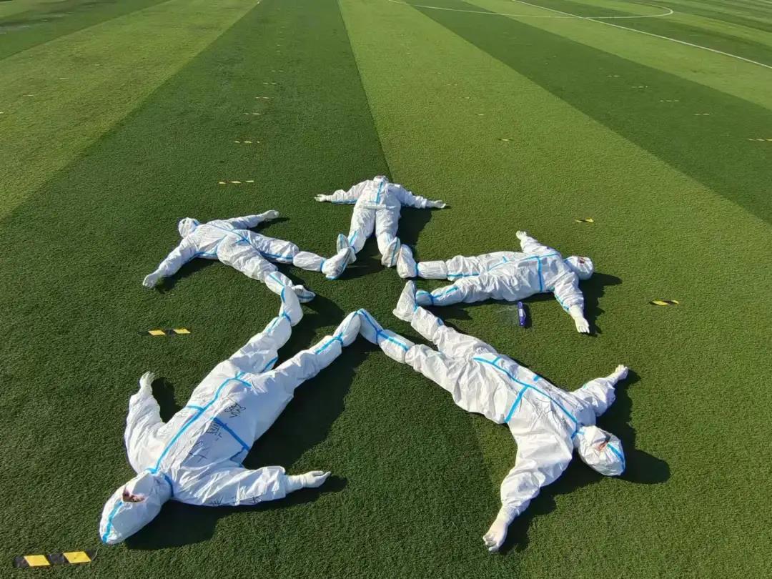 1642959976058062774.jpg 1642959976058062774.jpg