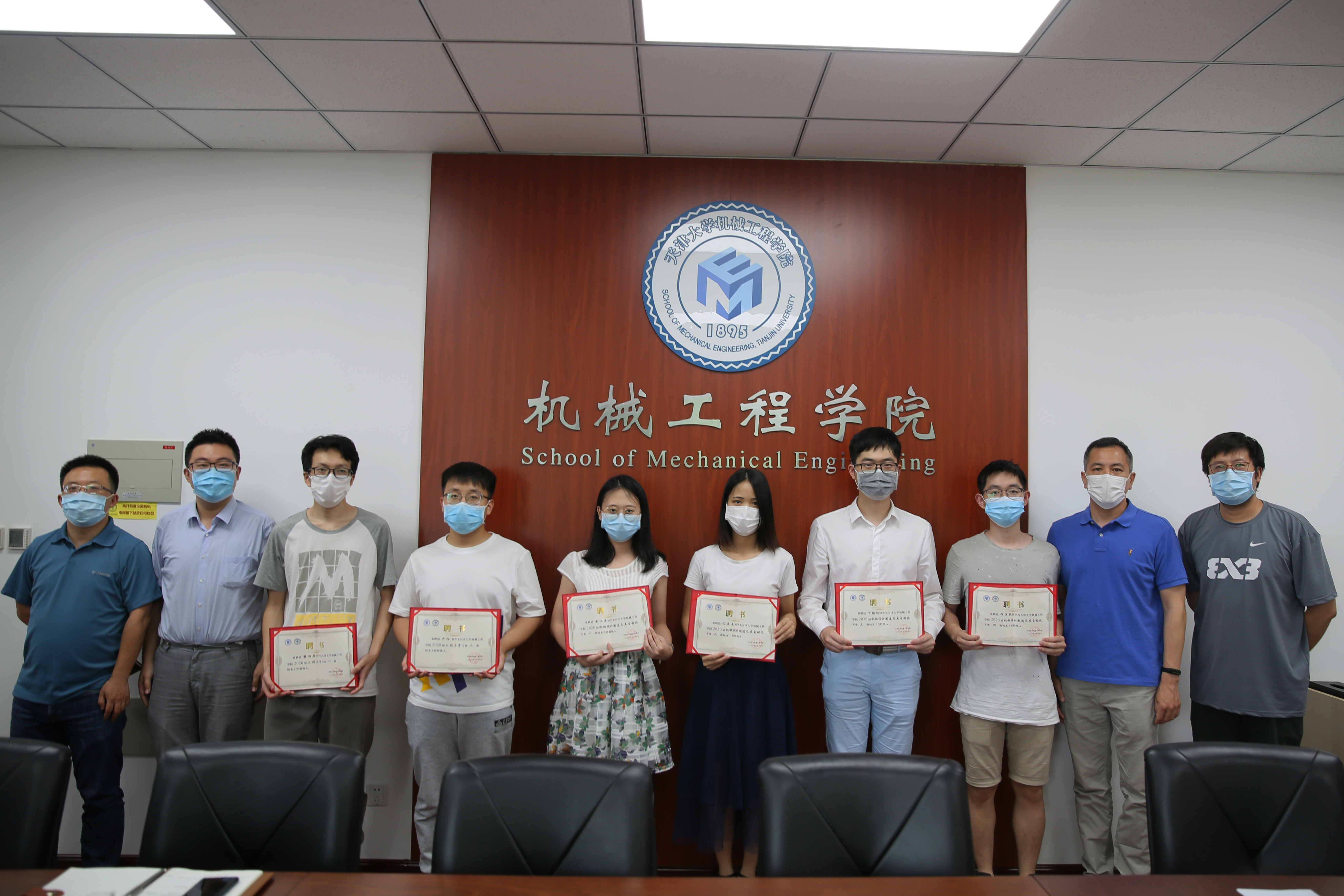 1592292290757058291.jpg 1592292290757058291.jpg