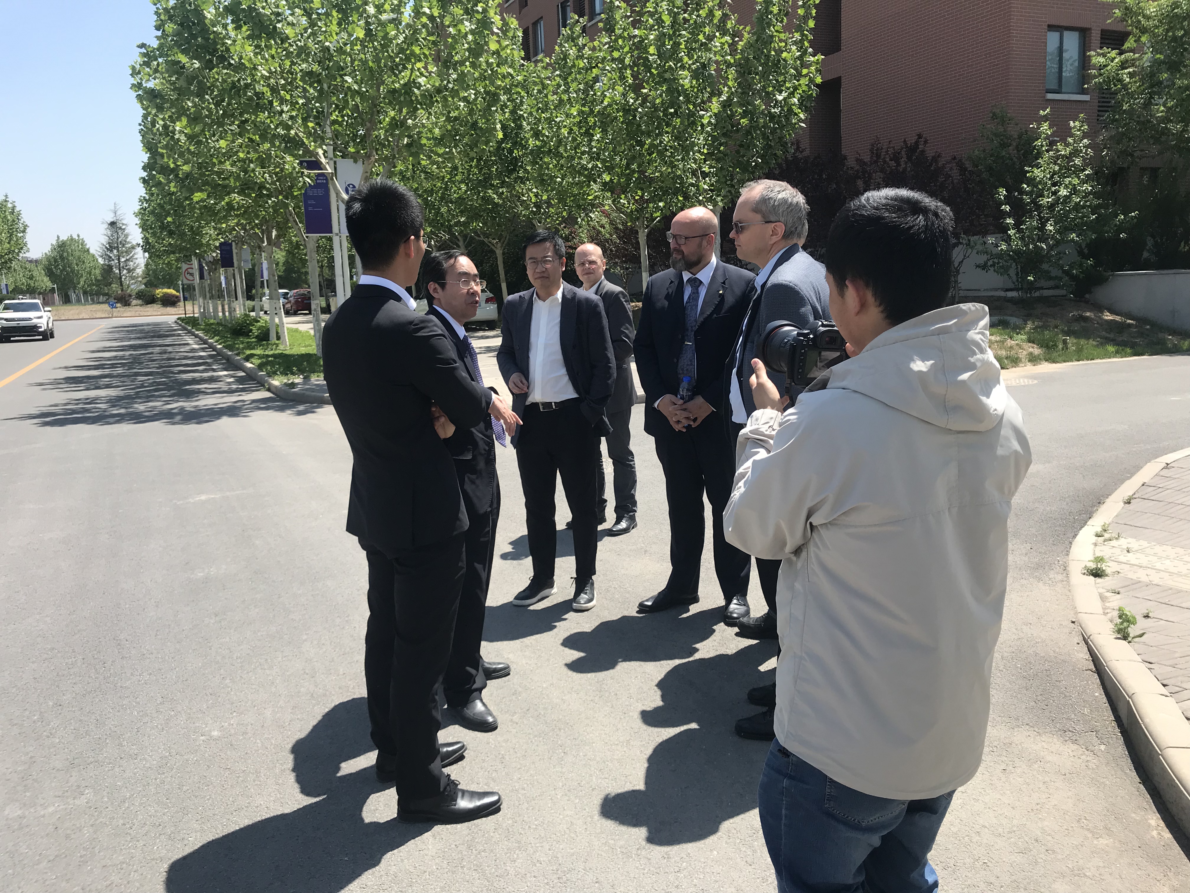 1557804769007064002.jpg 1557804769007064002.jpg