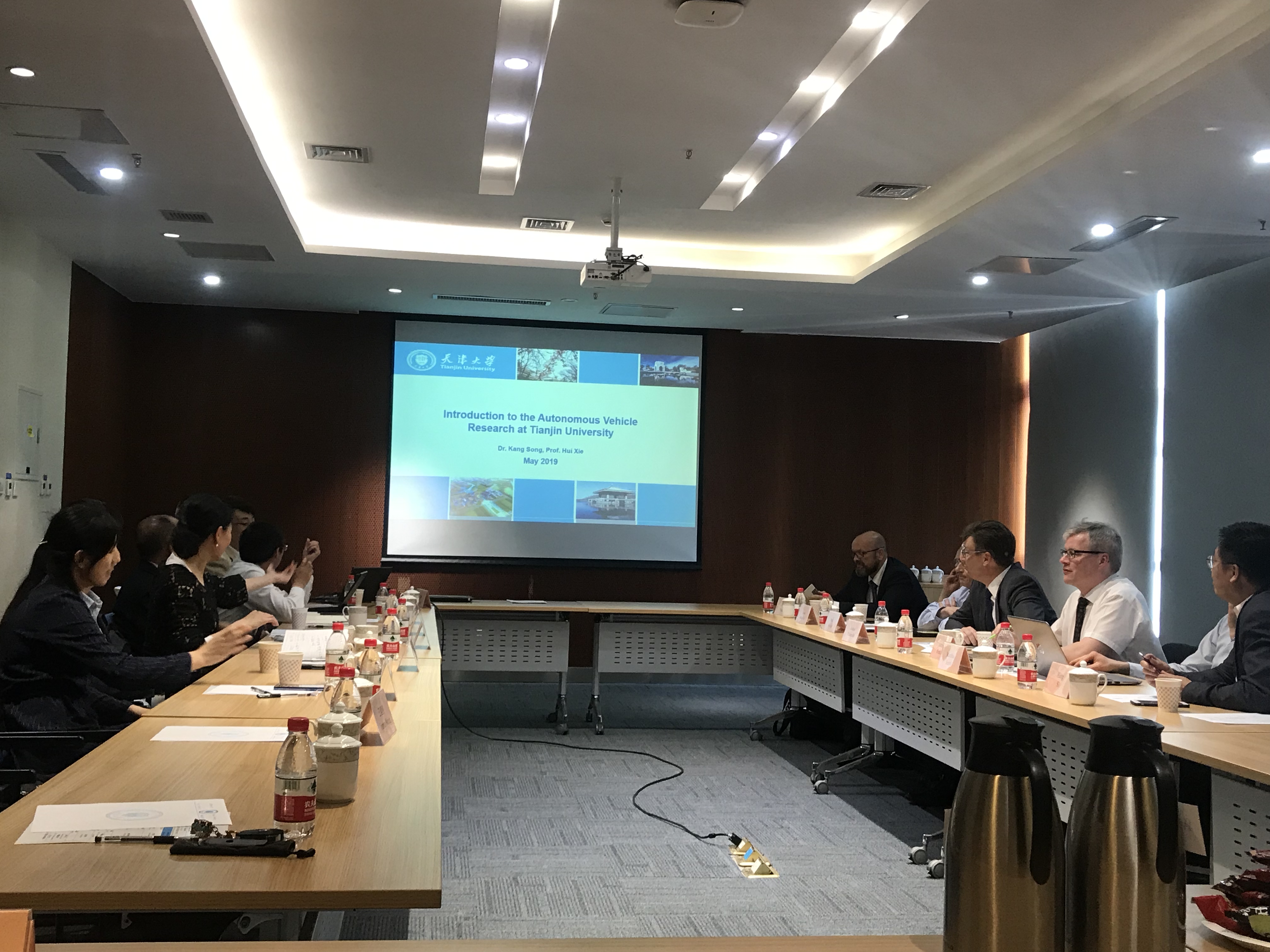 1557804733056013323.jpg 1557804733056013323.jpg