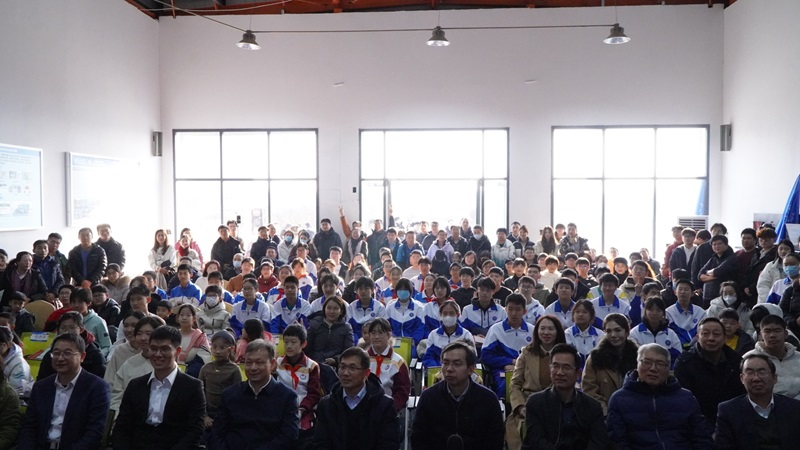 1737557293071067905.png 01.png