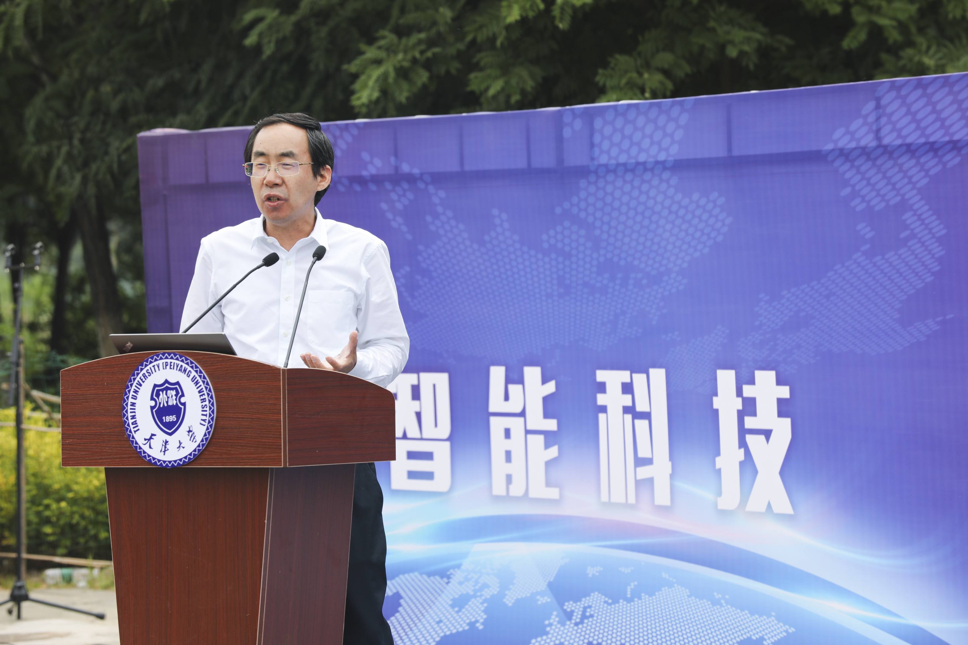 1592967321222095580.jpg 1592967321222095580.jpg