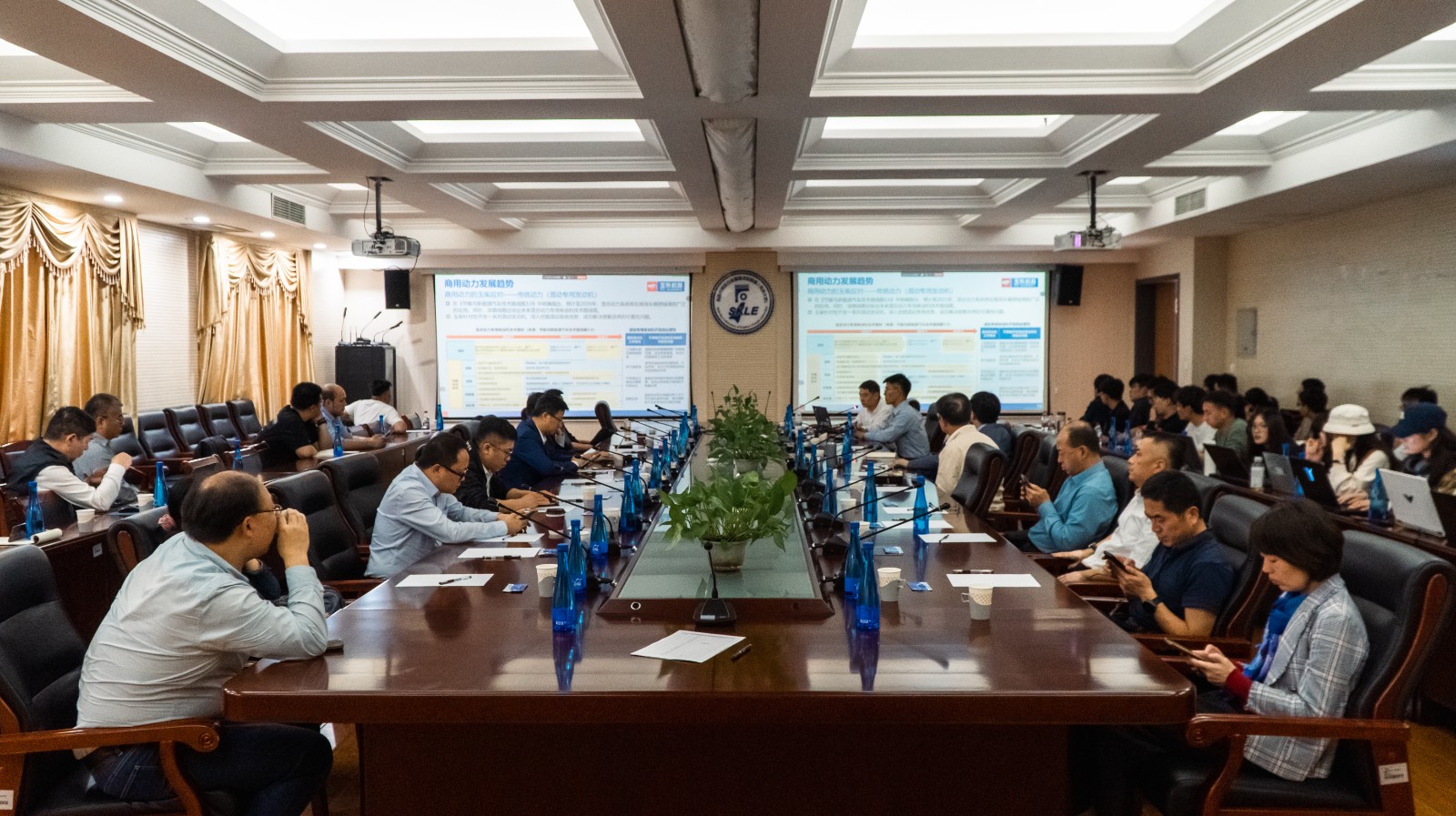 1744852527470026287.jpg 1744852527470026287.jpg