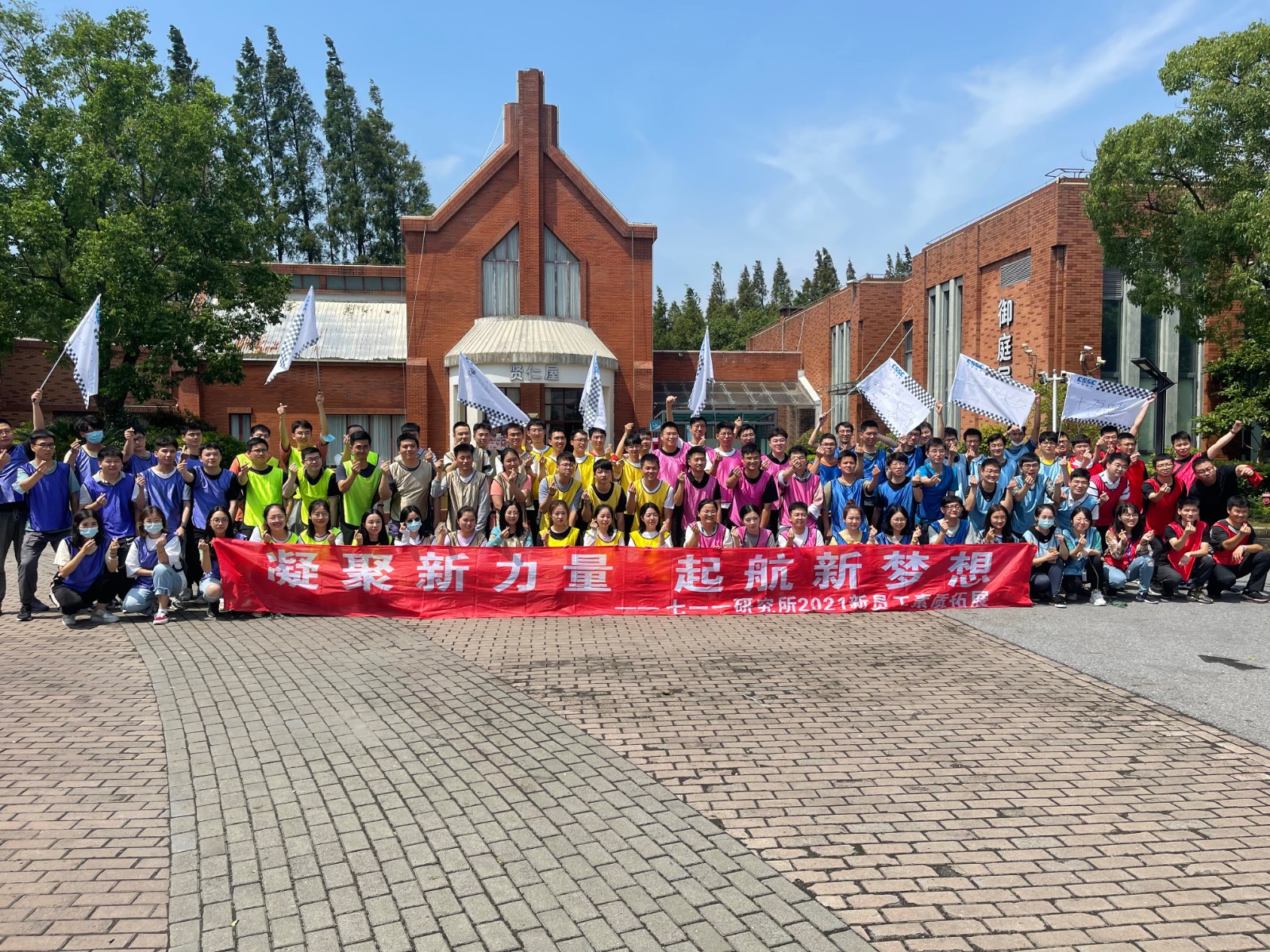 1629713043274026701.jpg 1629713043274026701.jpg