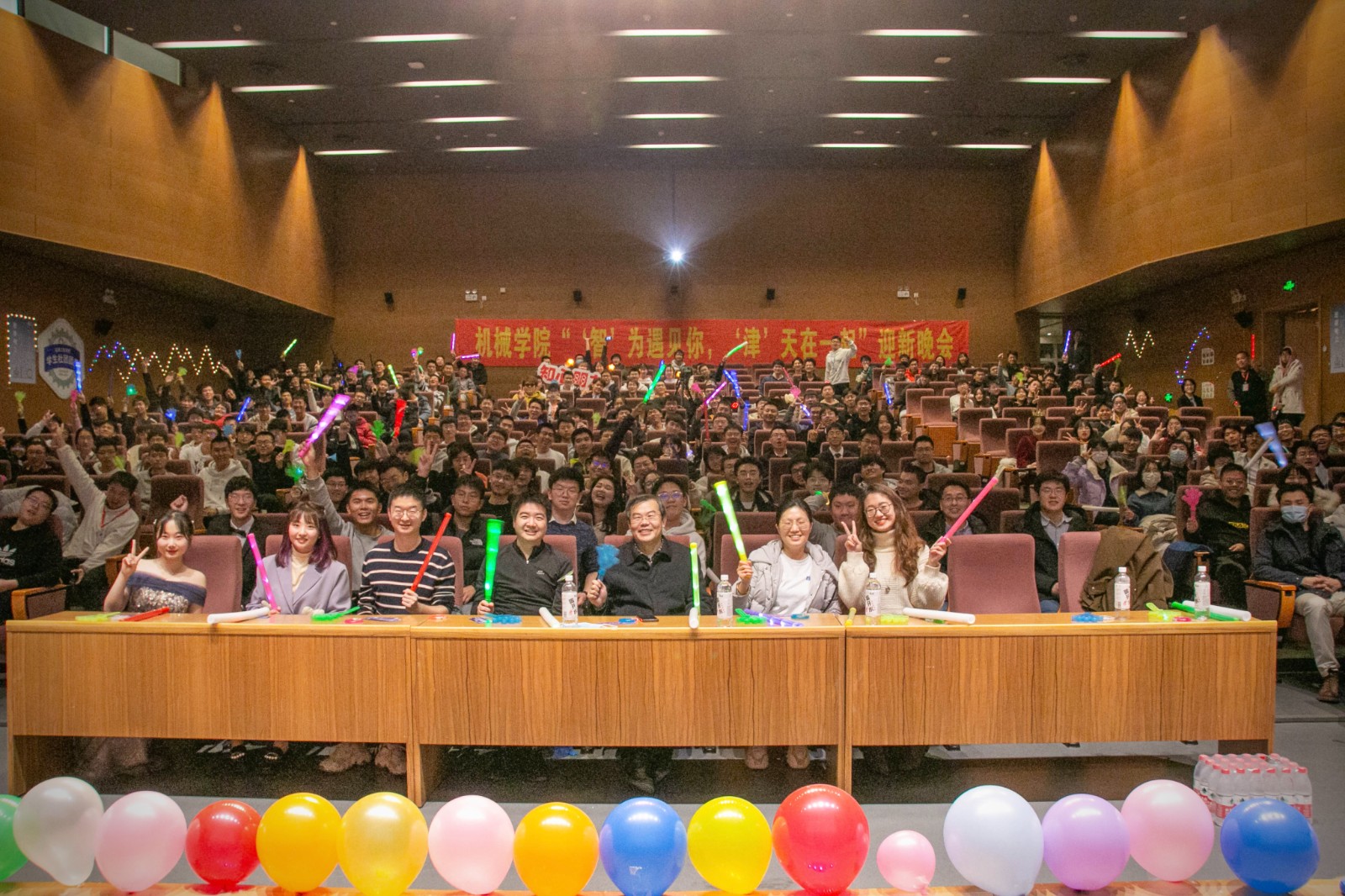 1640582721497055948.jpg 1640582721497055948.jpg