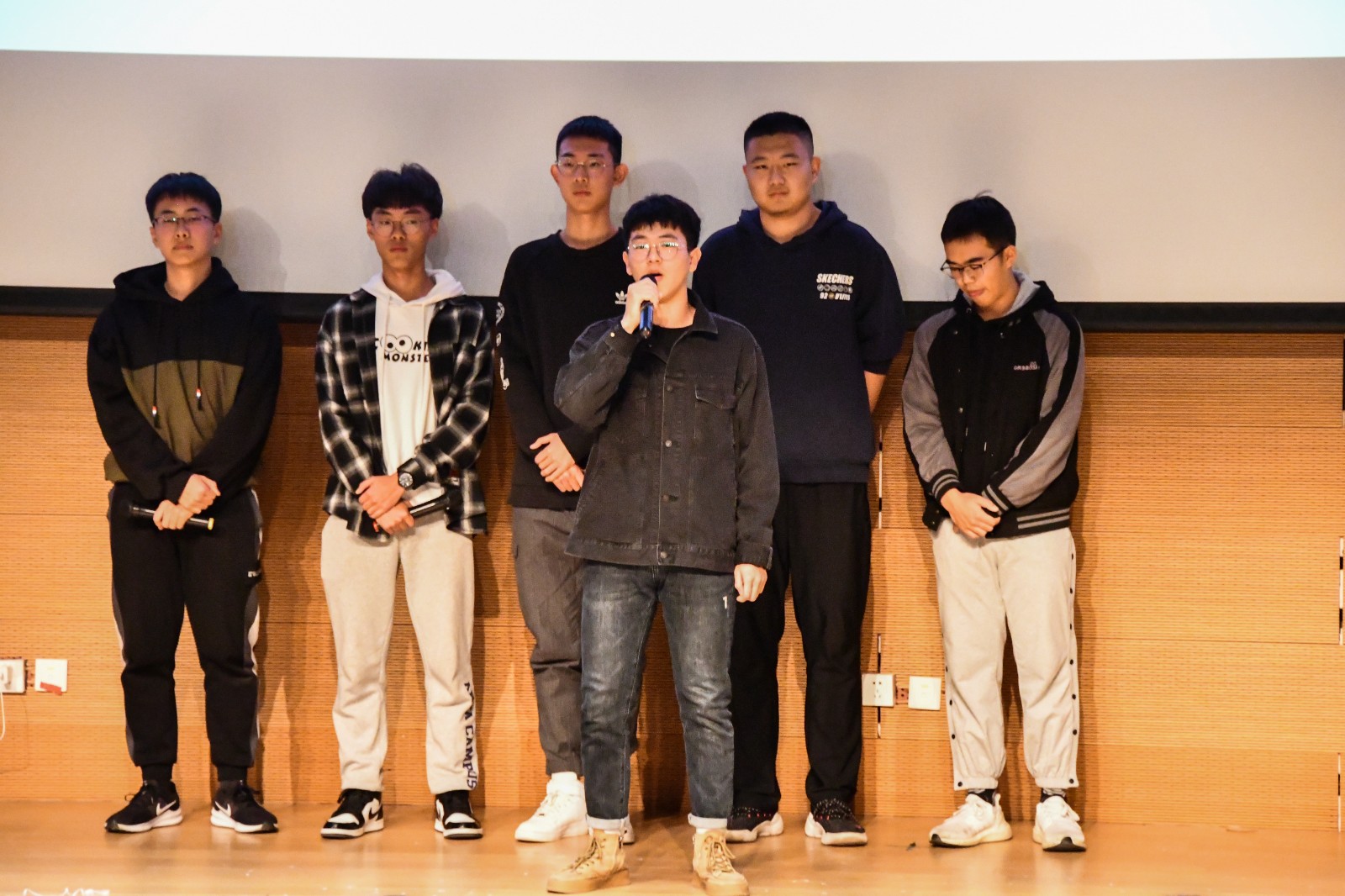 1640584245416083551.jpg 1640584245416083551.jpg