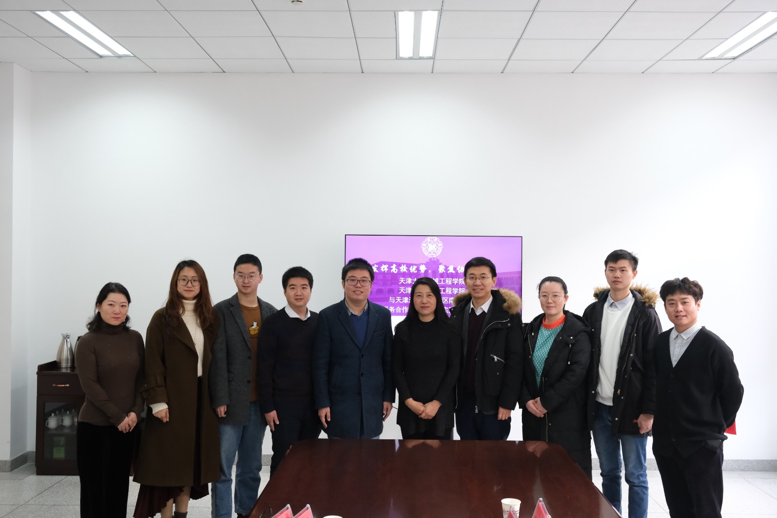 1639911748012021288.jpg 1639911748012021288.jpg