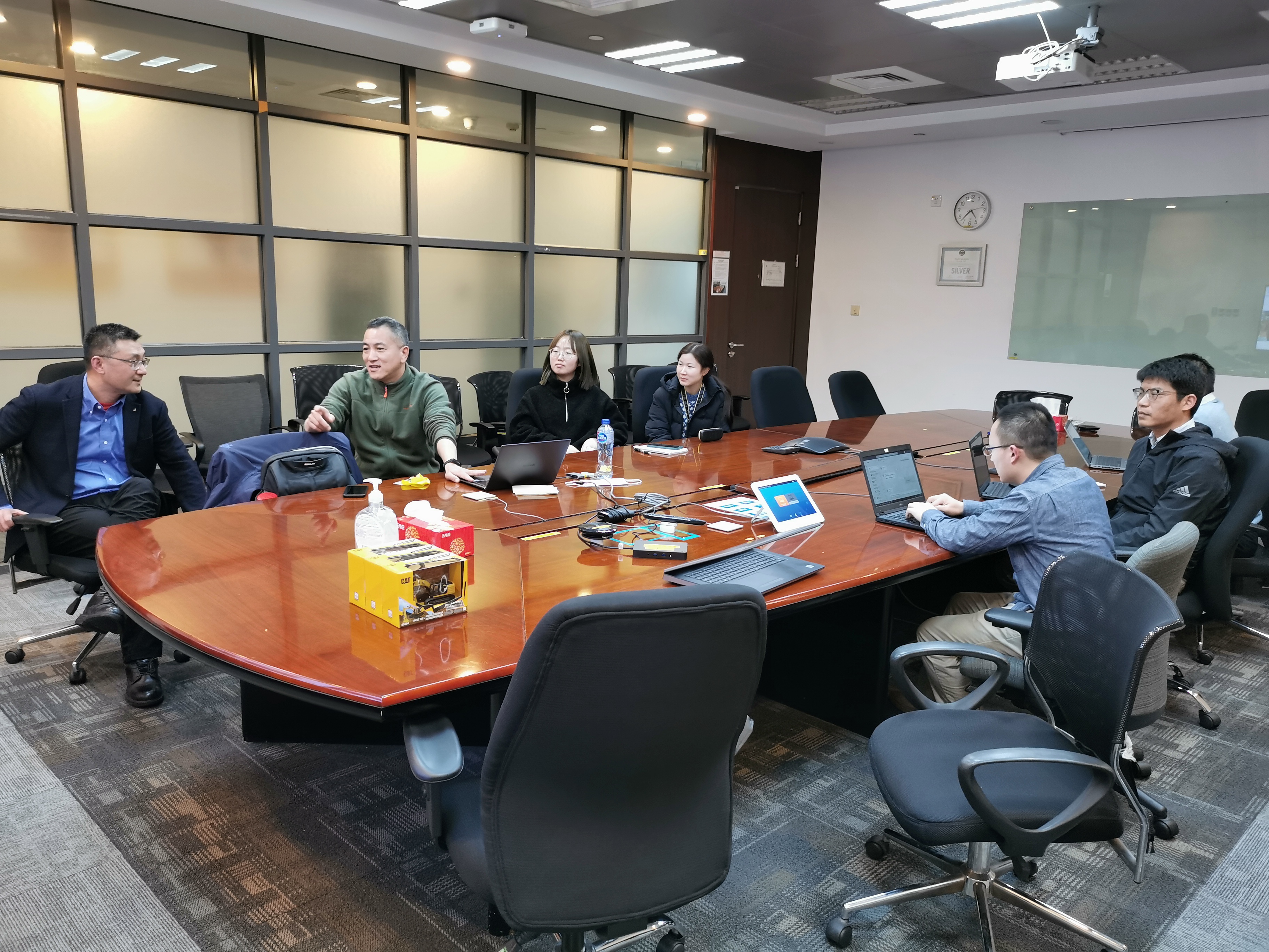 1640140964098006431.jpg 1640140964098006431.jpg