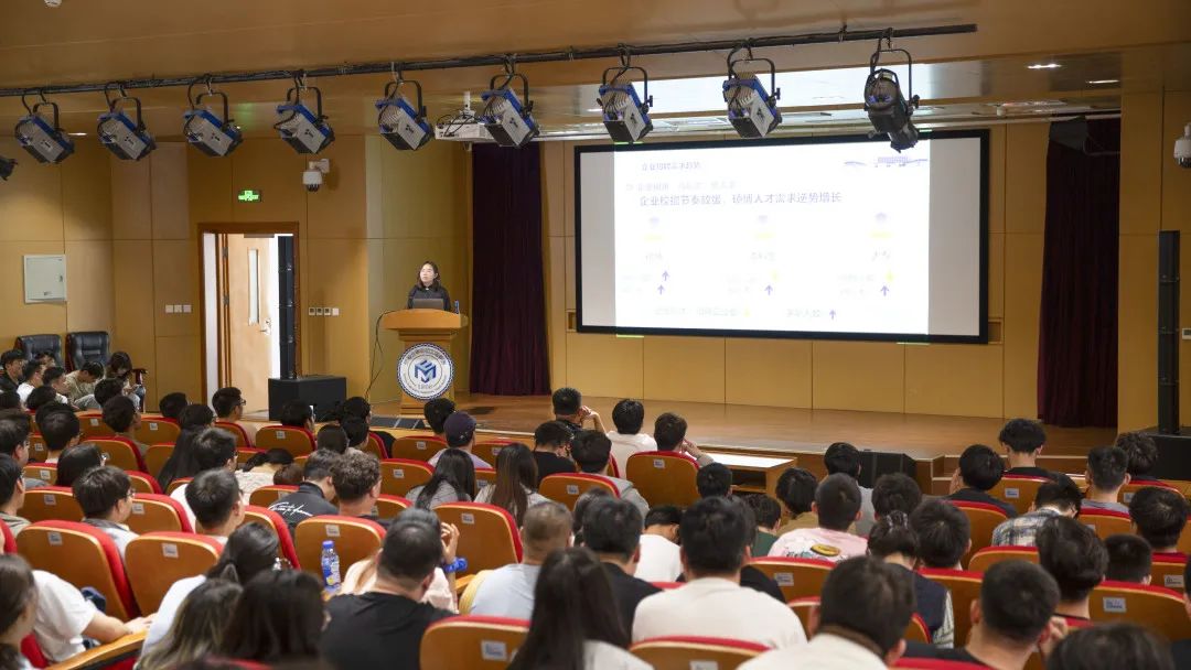 1748227828415075040.jpg 1748227828415075040.jpg