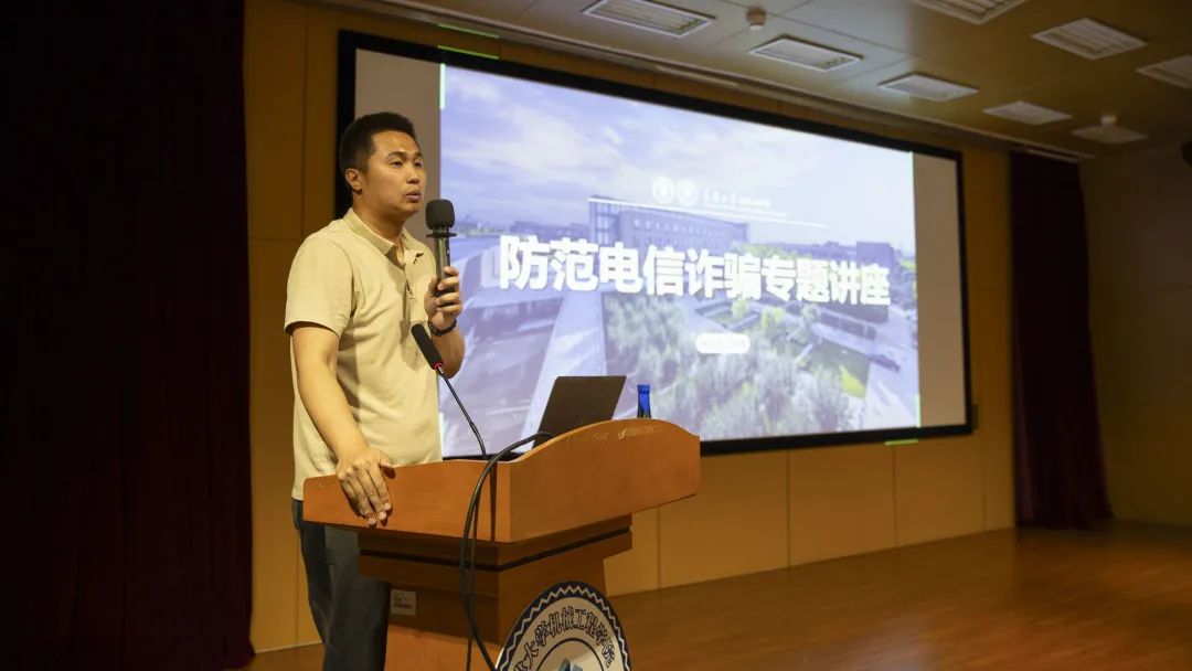 1748227801589049904.jpg 1748227801589049904.jpg