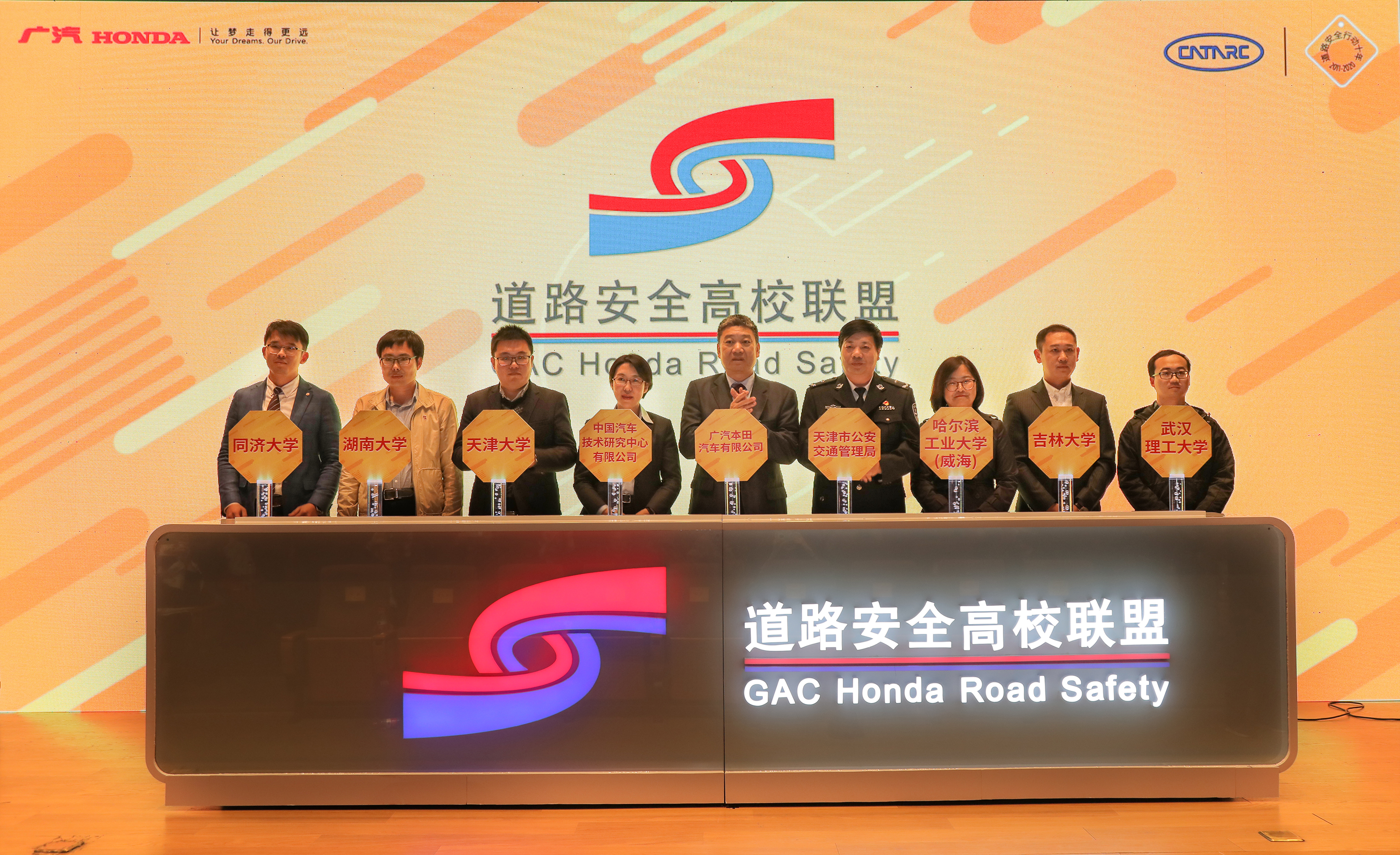 1572448083140025595.jpg 1572448083140025595.jpg