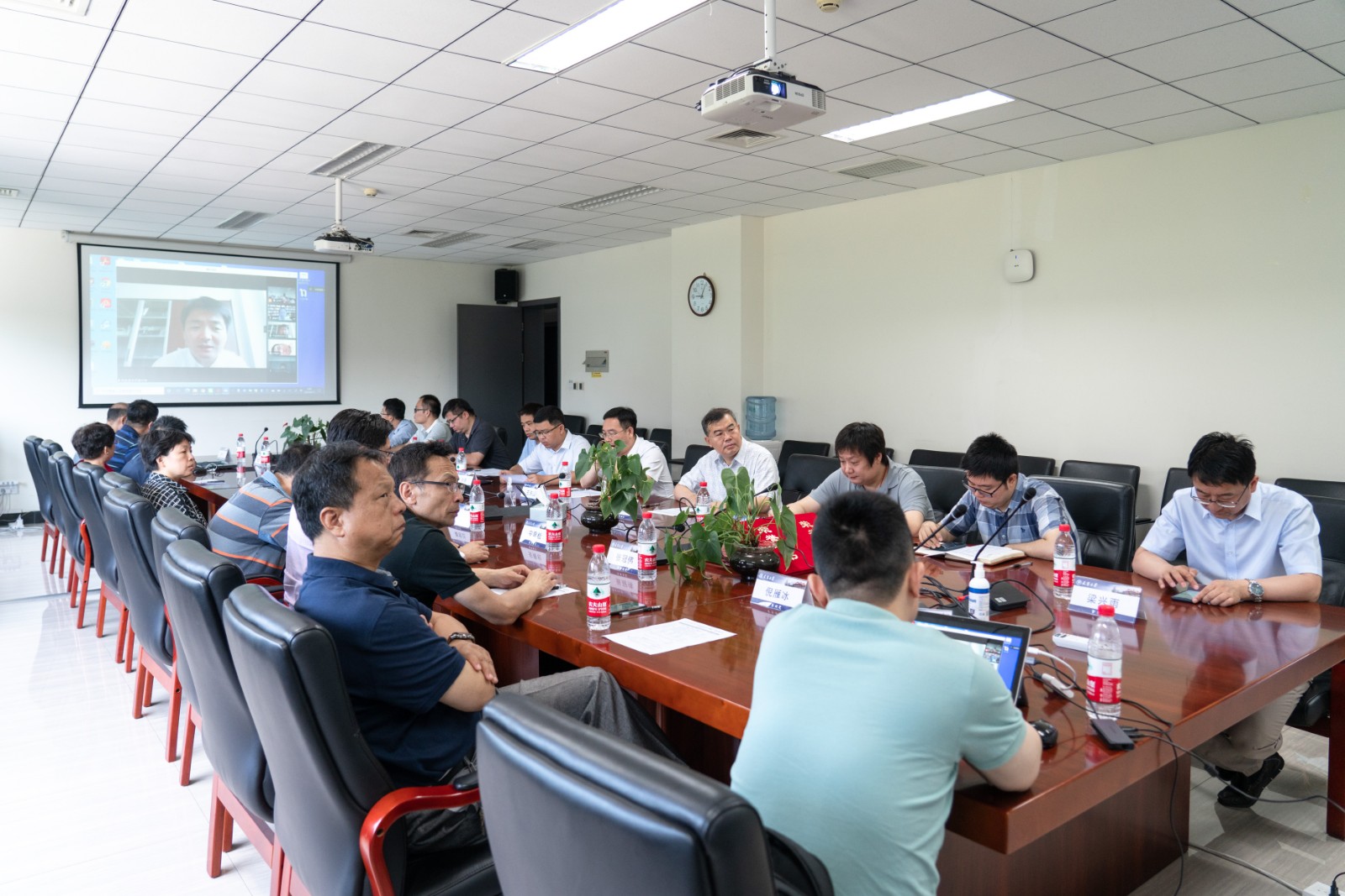 1623464735084030400.jpg 1623464735084030400.jpg