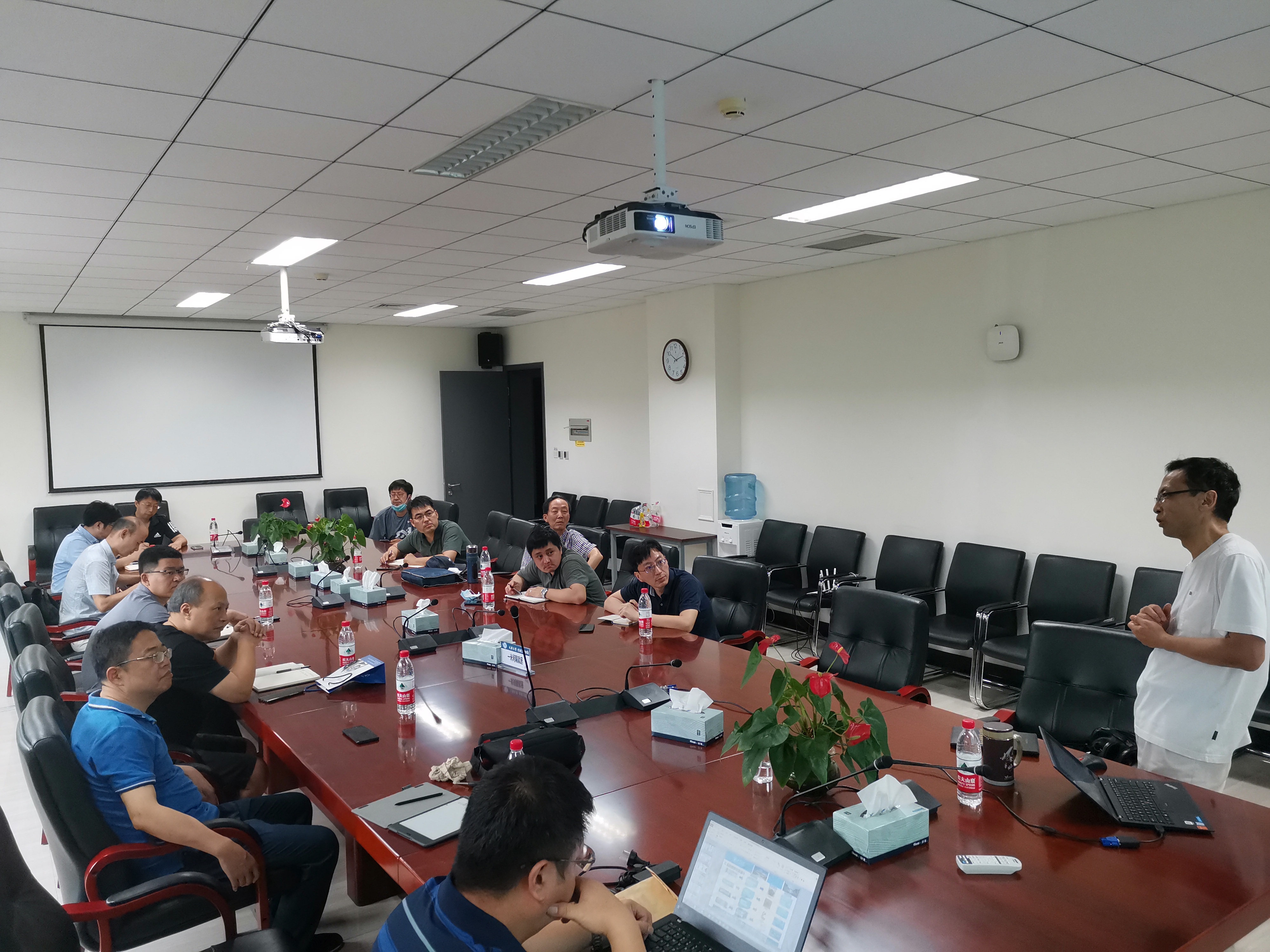 1596784418541095138.jpg 1596784418541095138.jpg