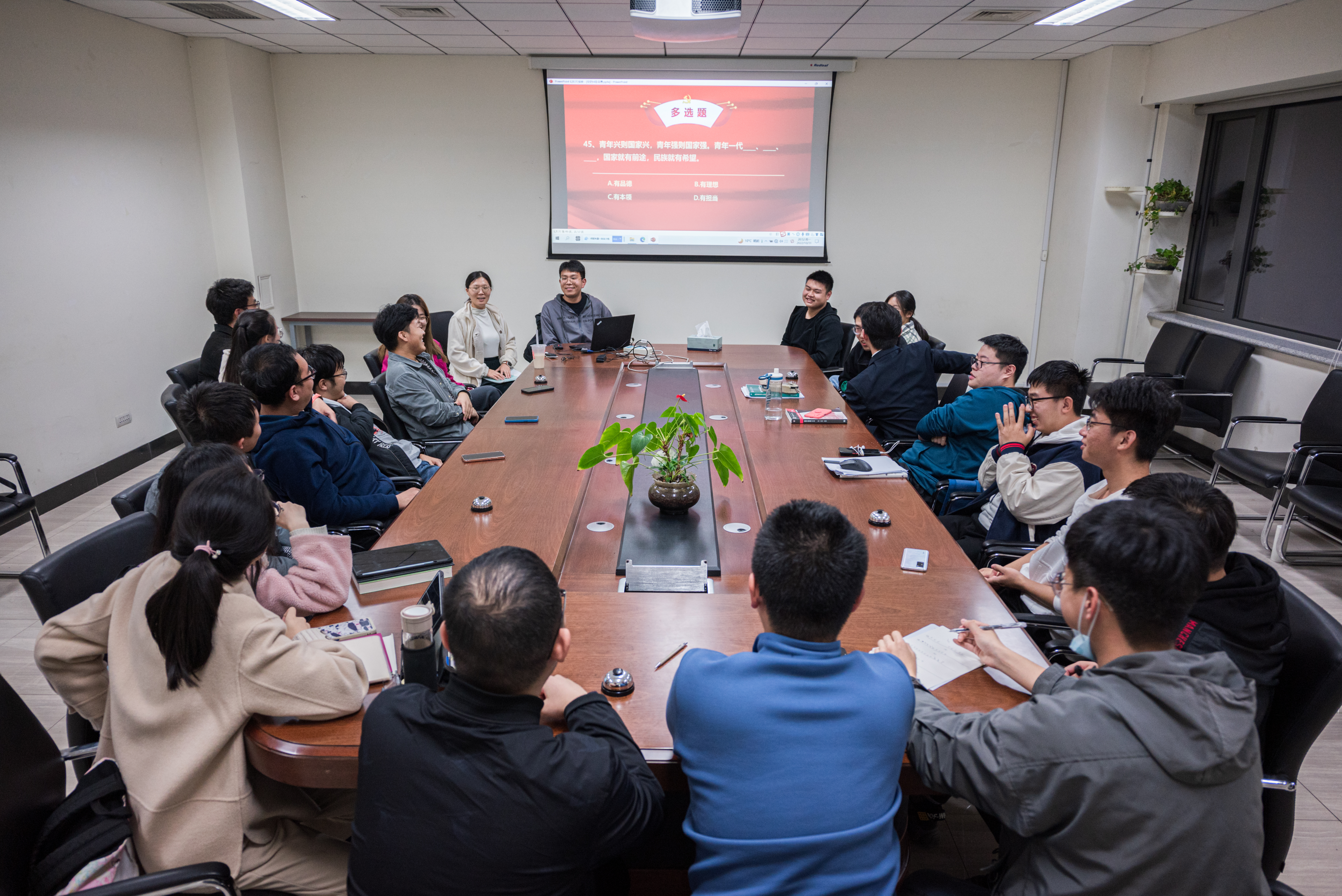 1667791926402098358.jpg 1667791926402098358.jpg