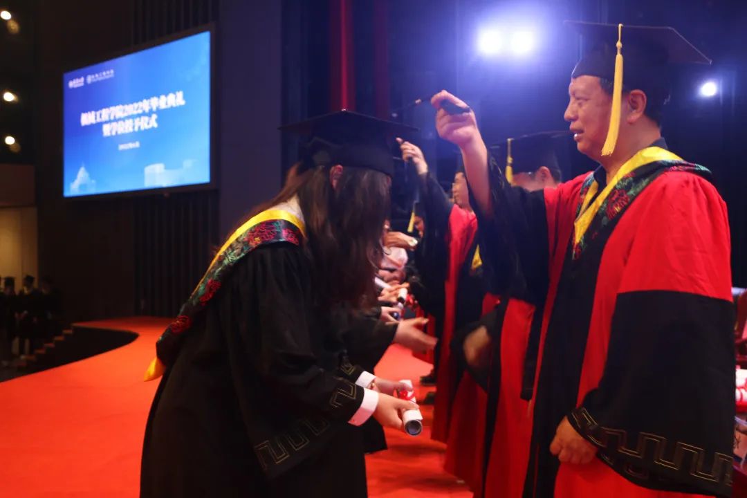 1655907836554069573.jpg 1655907836554069573.jpg