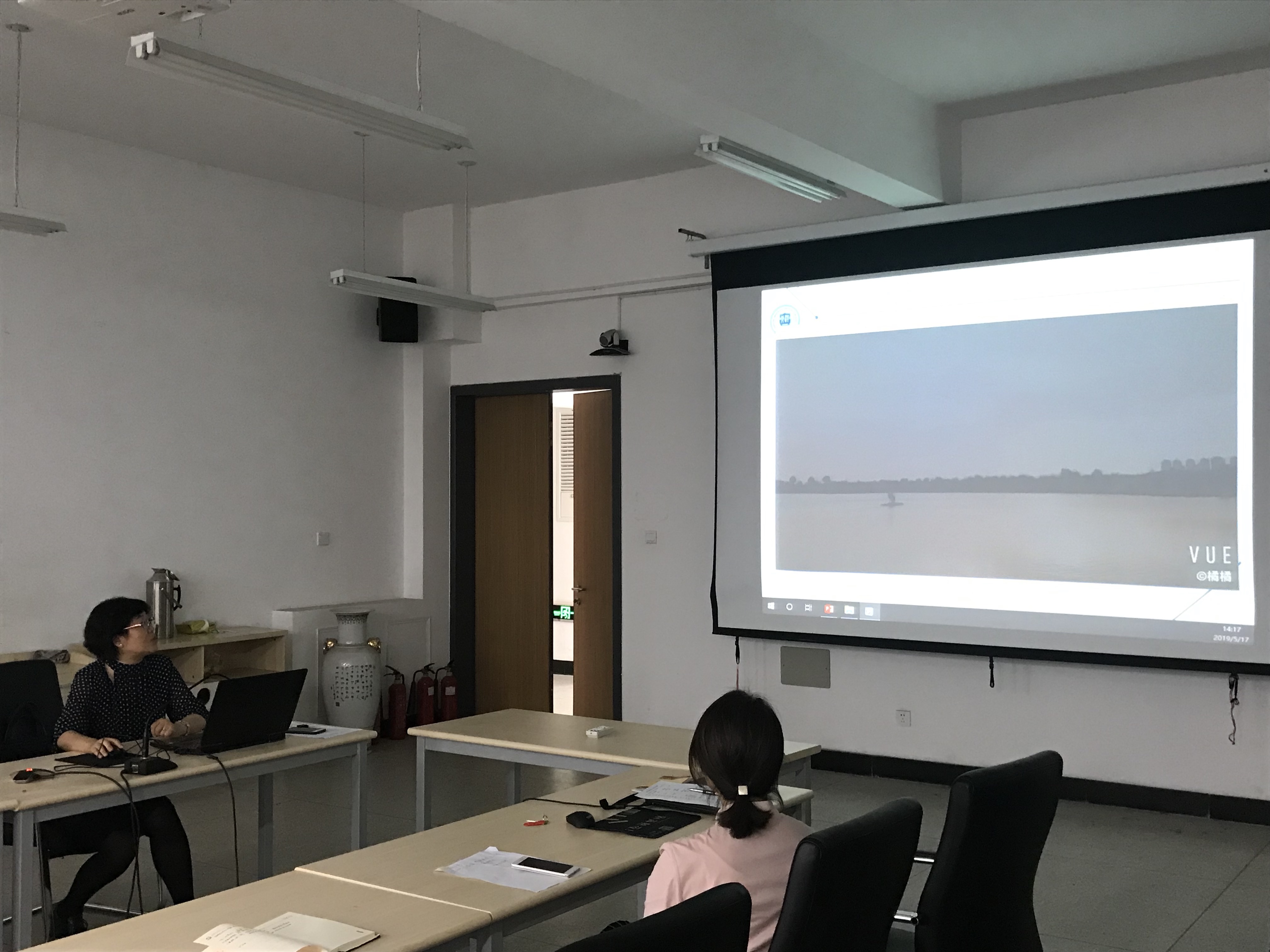 1558330385800056469.jpg 1558330385800056469.jpg