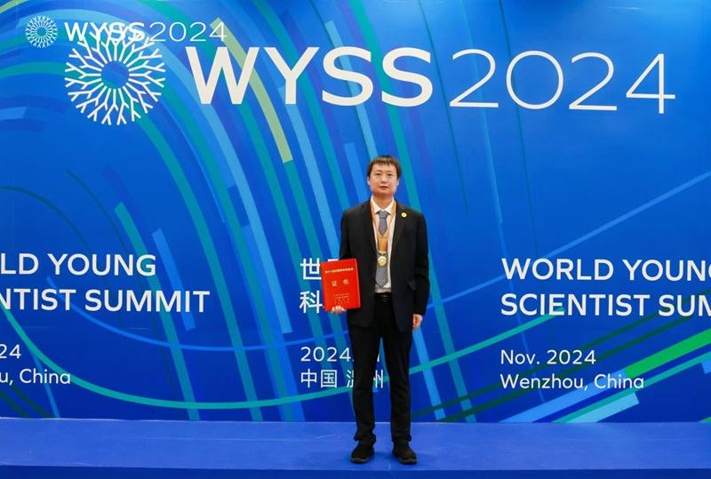 1731978897359037875.jpg 4.jpg