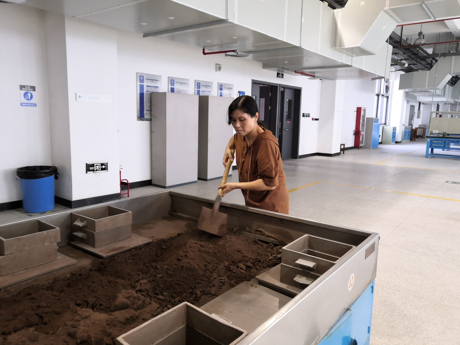 1597650256301010626.jpg 1597650256301010626.jpg