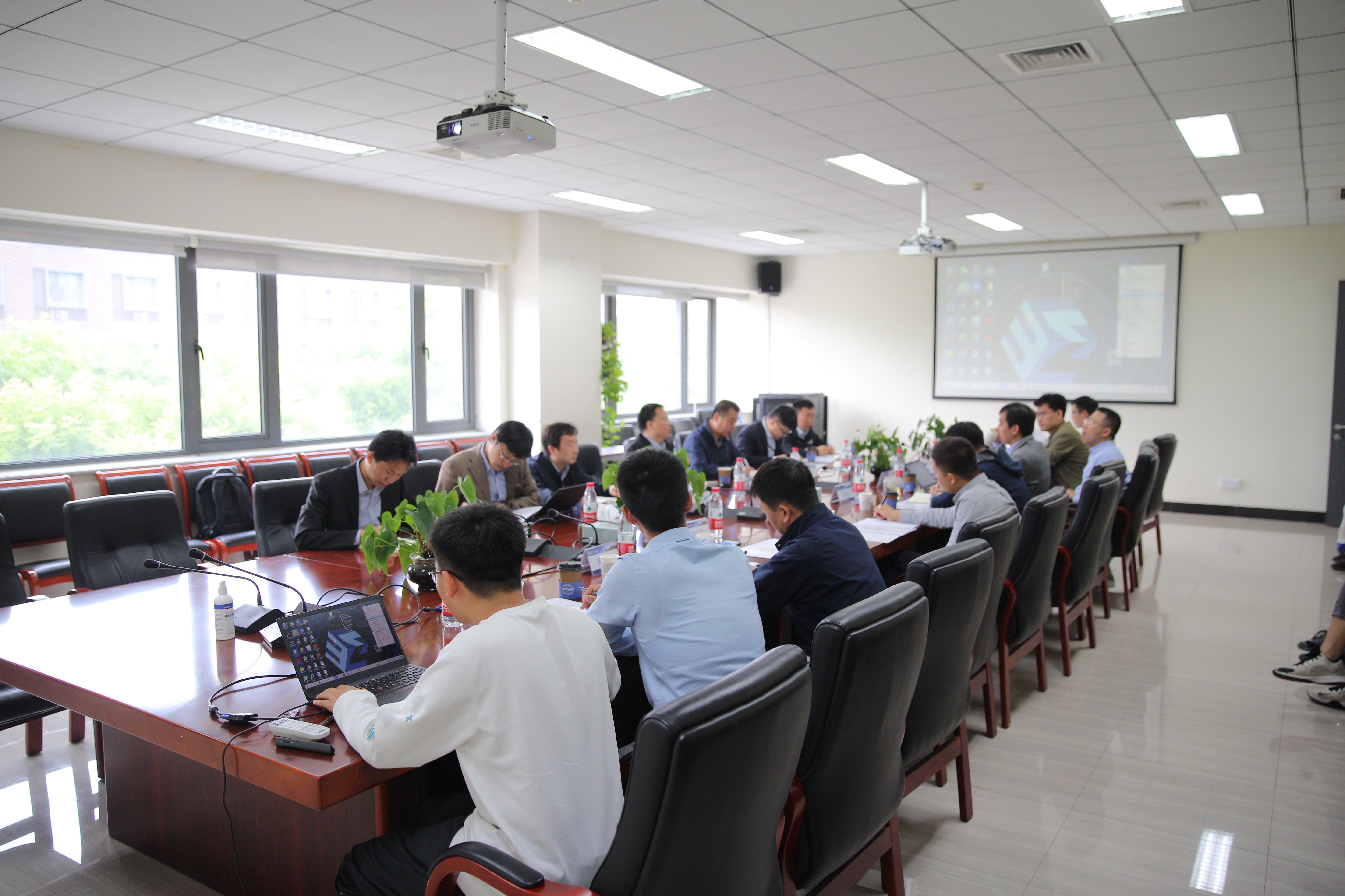 1620892043223083181.jpg 1620892043223083181.jpg