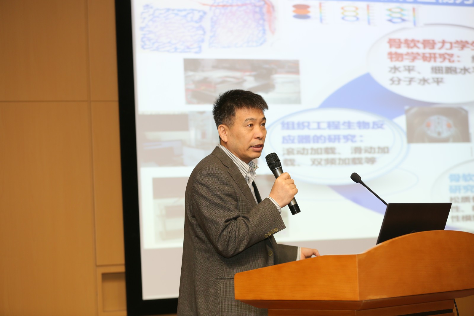 1619791450538077127.jpg 1619791450538077127.jpg