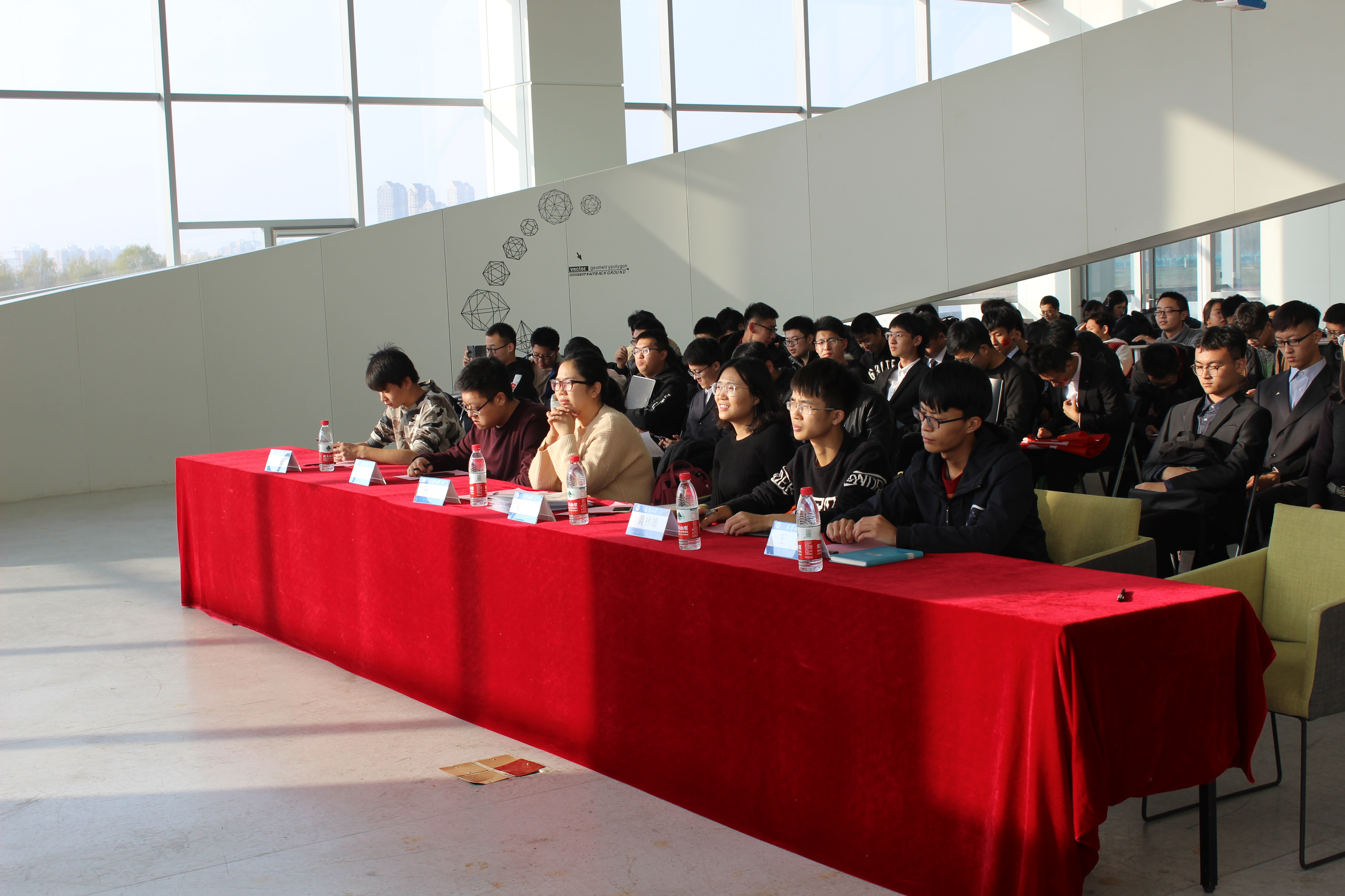 1543822079071087841.jpg 1543822079071087841.jpg