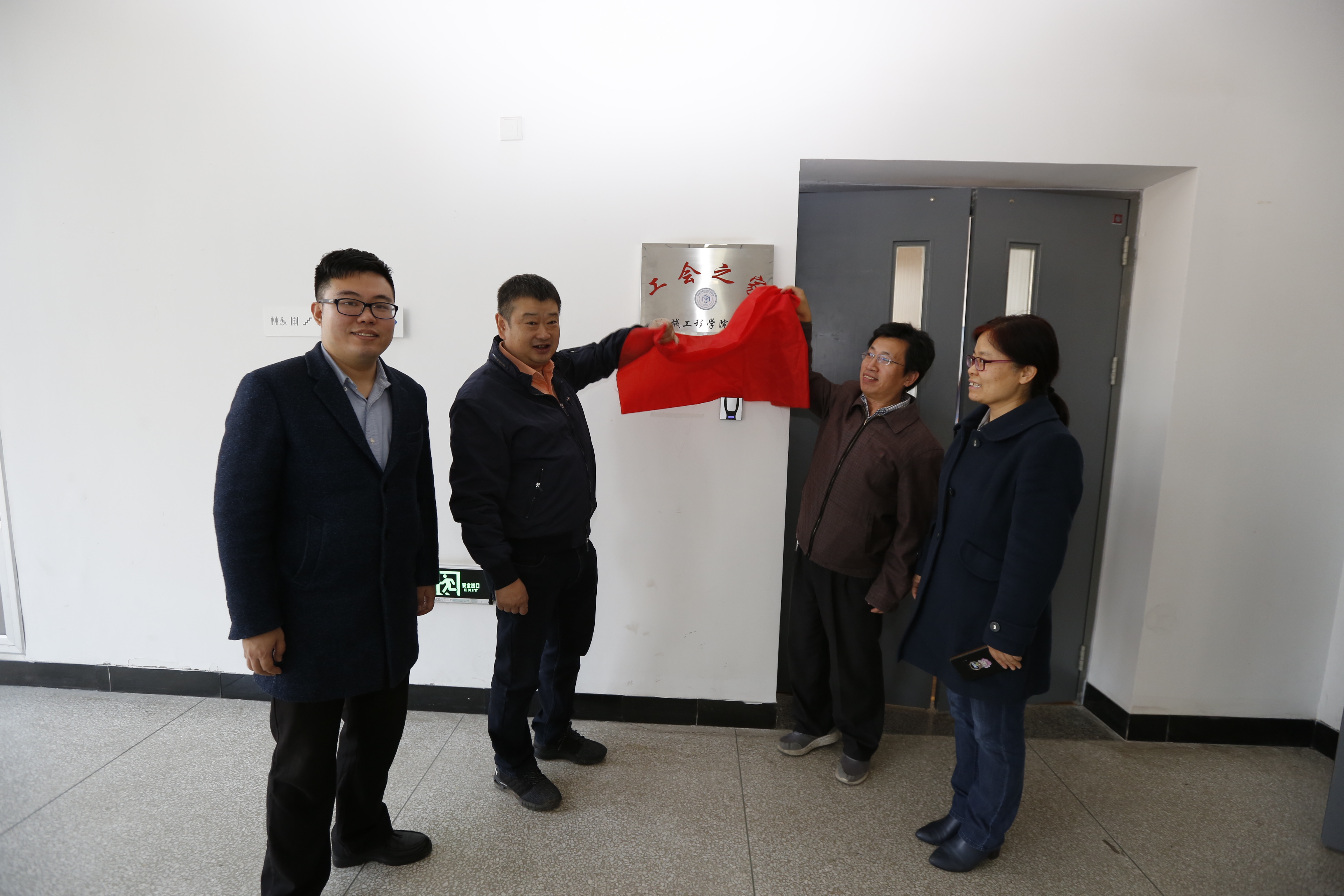 1543821255733063070.jpg 1543821255733063070.jpg