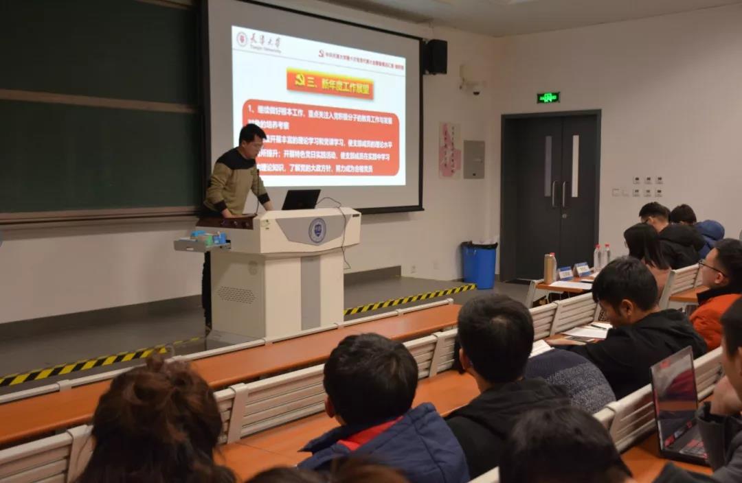 1546562715273088907.jpg 1546562715273088907.jpg