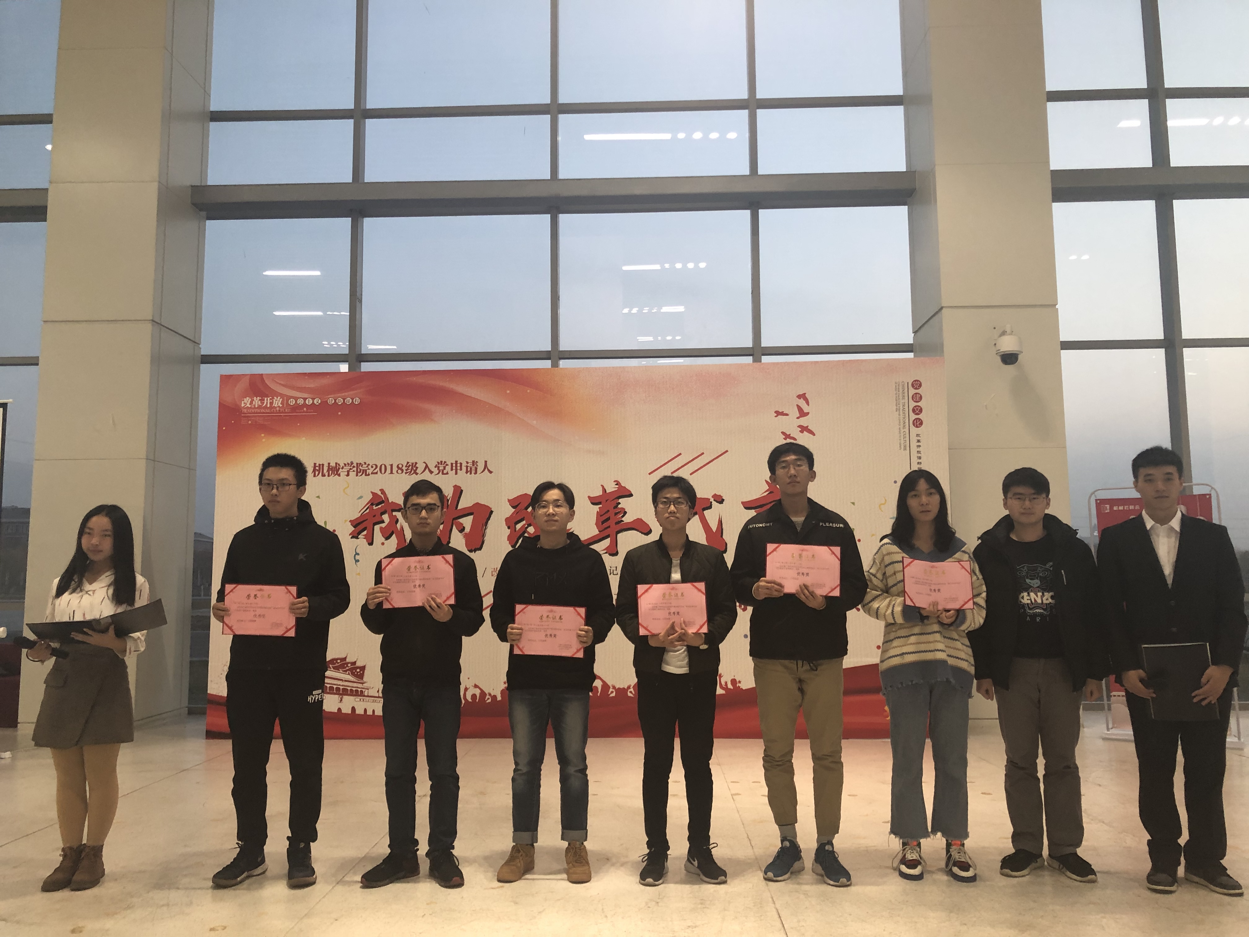 1543822174476090636.jpg 1543822174476090636.jpg