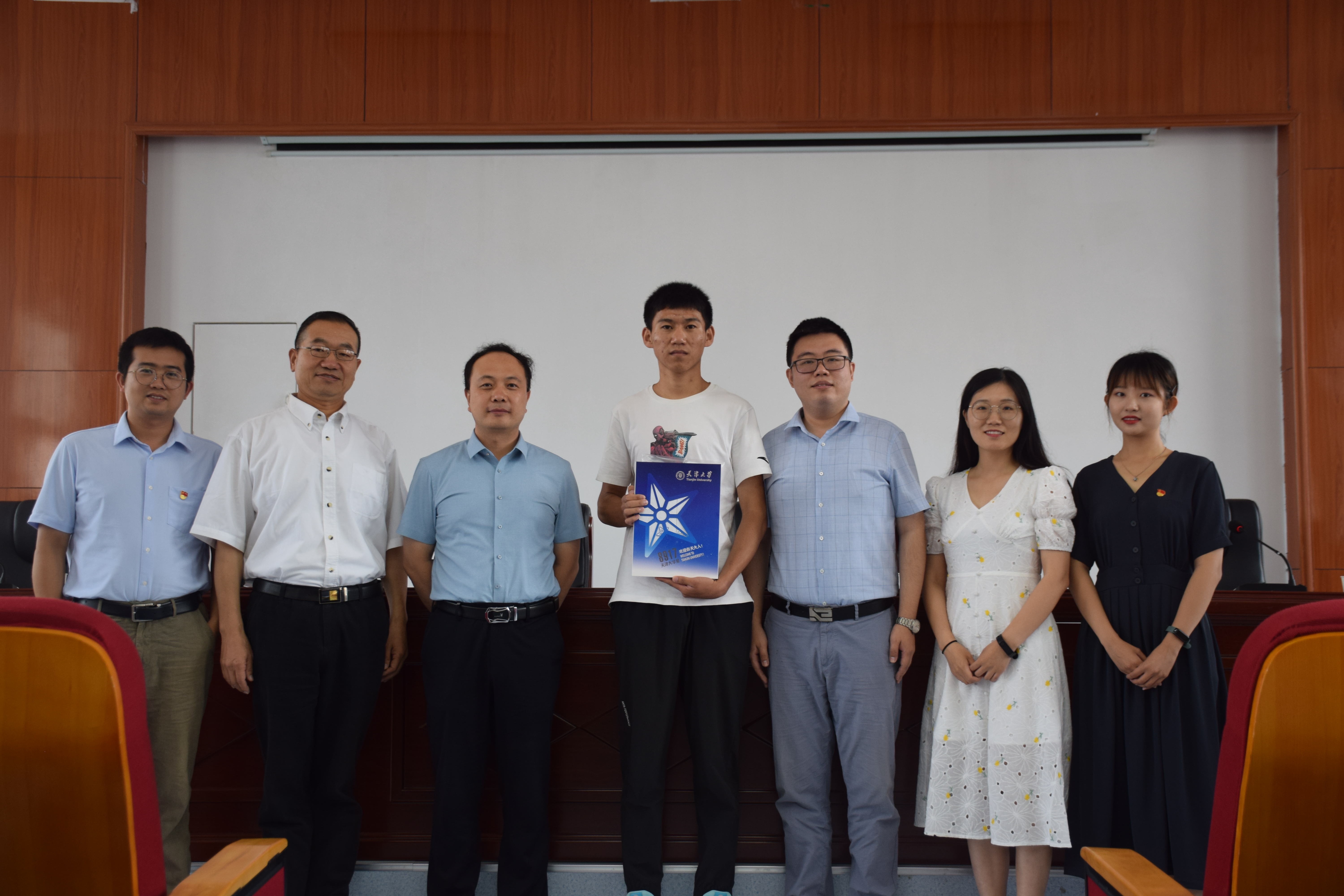 1626573102572056044.jpg 1626573102572056044.jpg