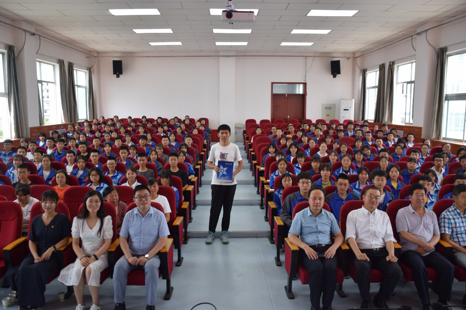 1626571506508055046.jpg 1626571506508055046.jpg