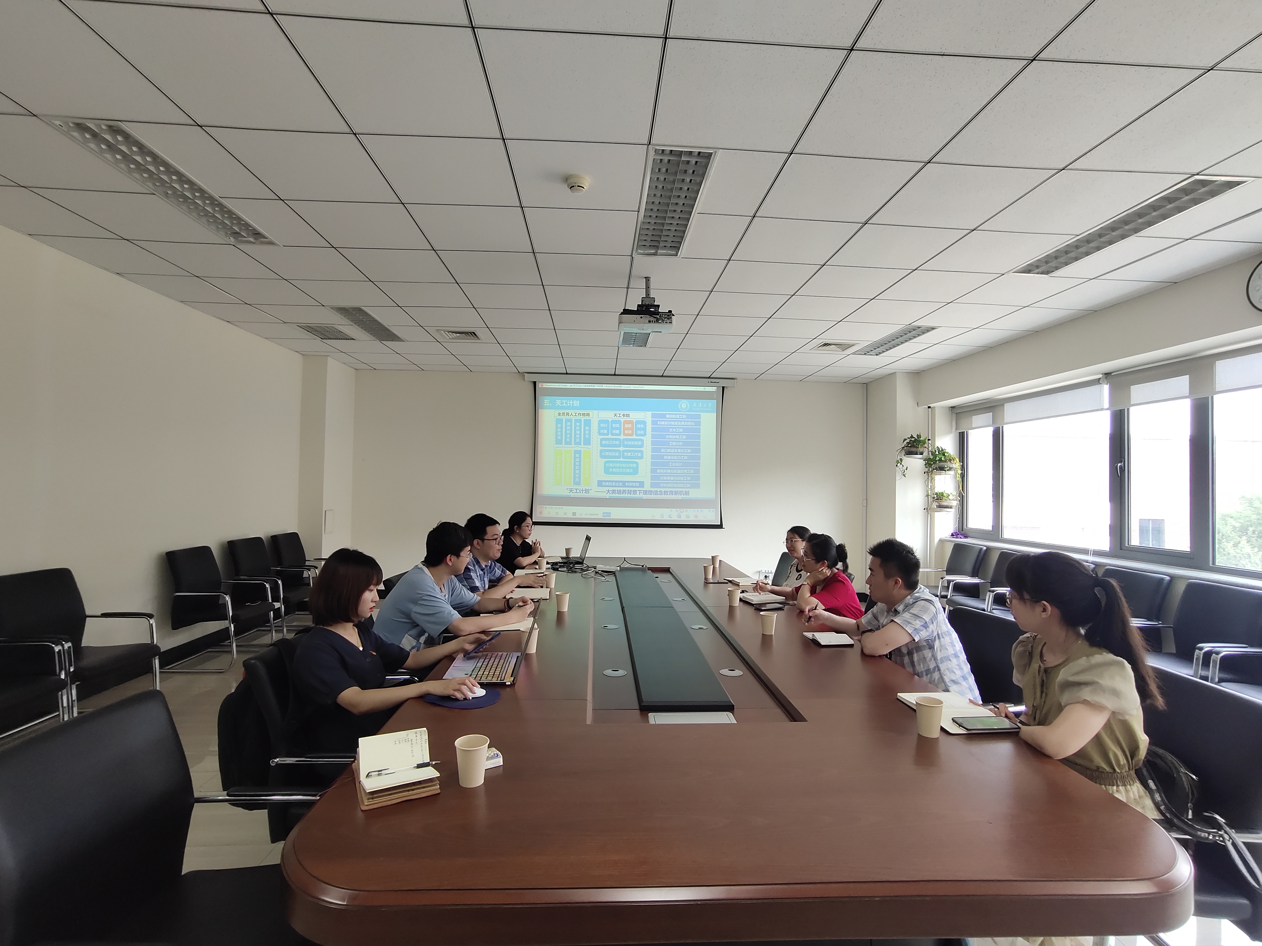 1625300433732037981.jpg 1625300433732037981.jpg