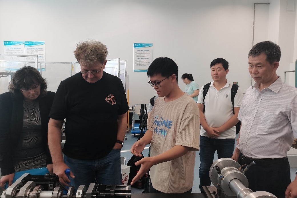 1695266970074012186.jpg 1695266970074012186.jpg