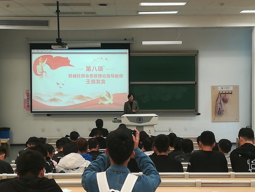 1571152077686023110.jpg 1571152077686023110.jpg