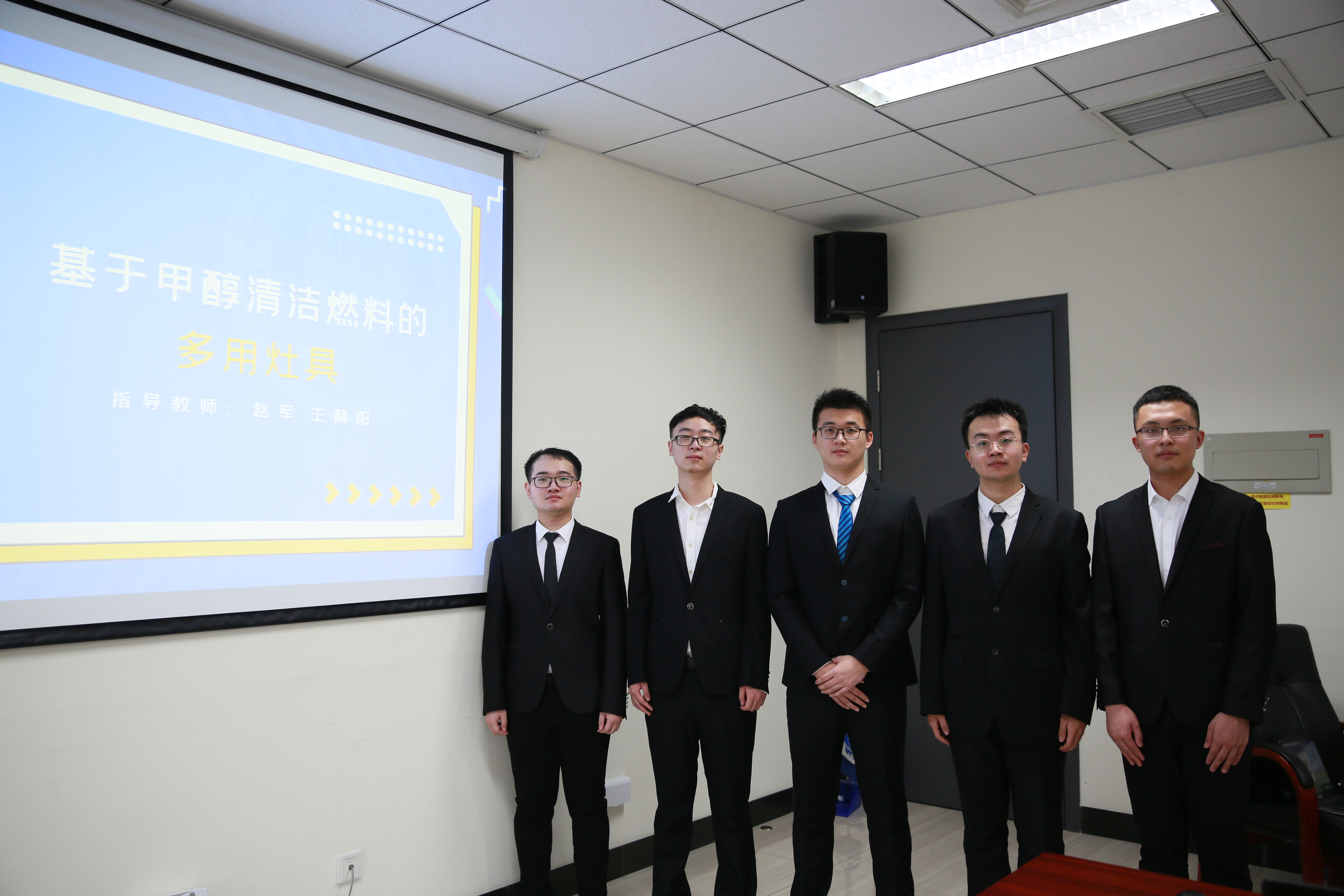 1598842678511066812.jpg 1598842678511066812.jpg