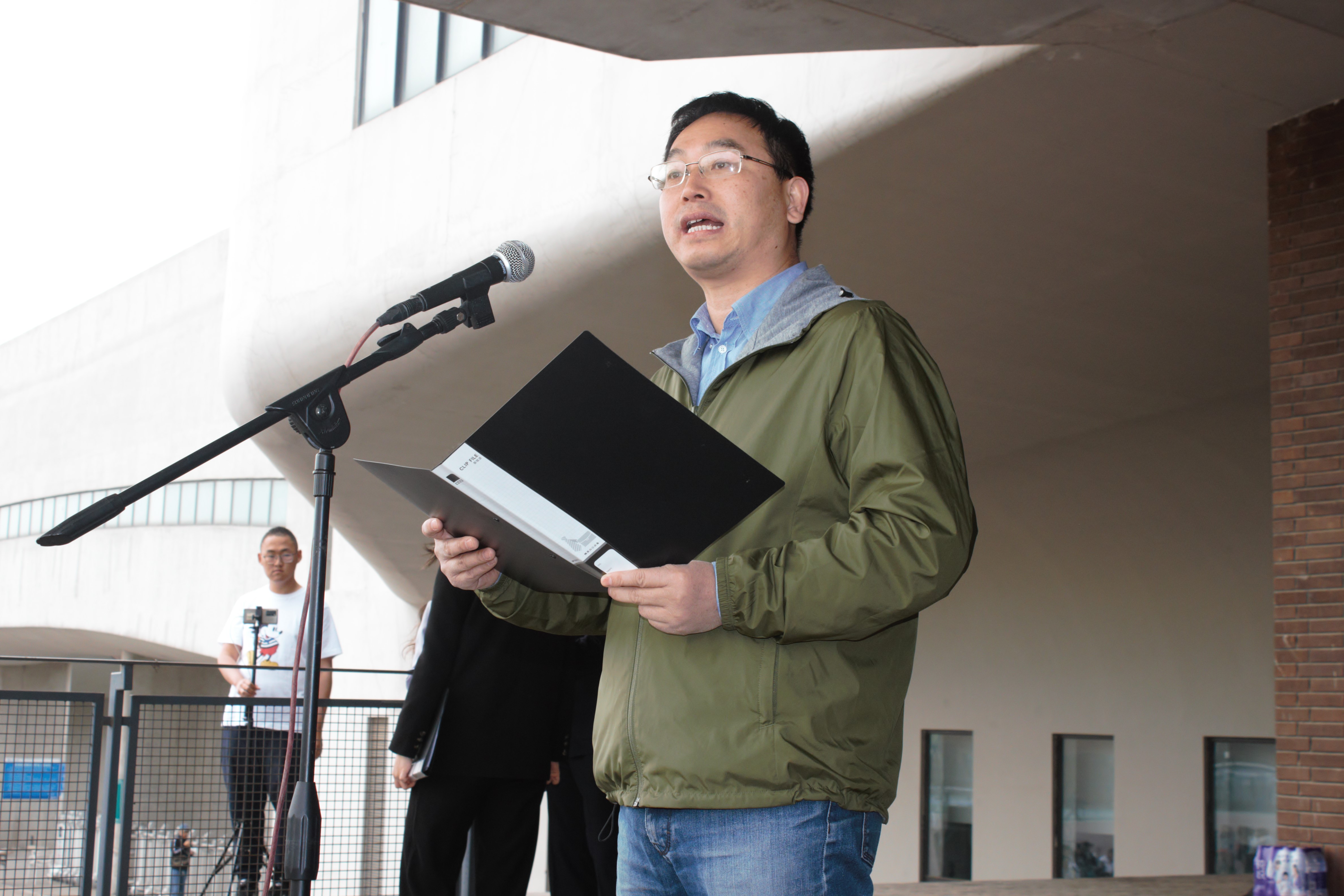 1619662686156050151.jpg 1619662686156050151.jpg