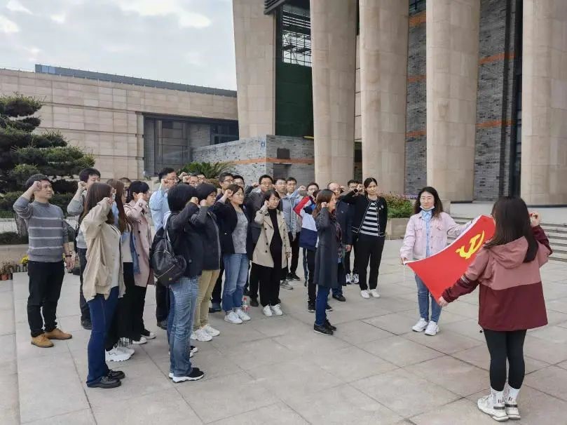 1620287166183084220.jpg 1620287166183084220.jpg