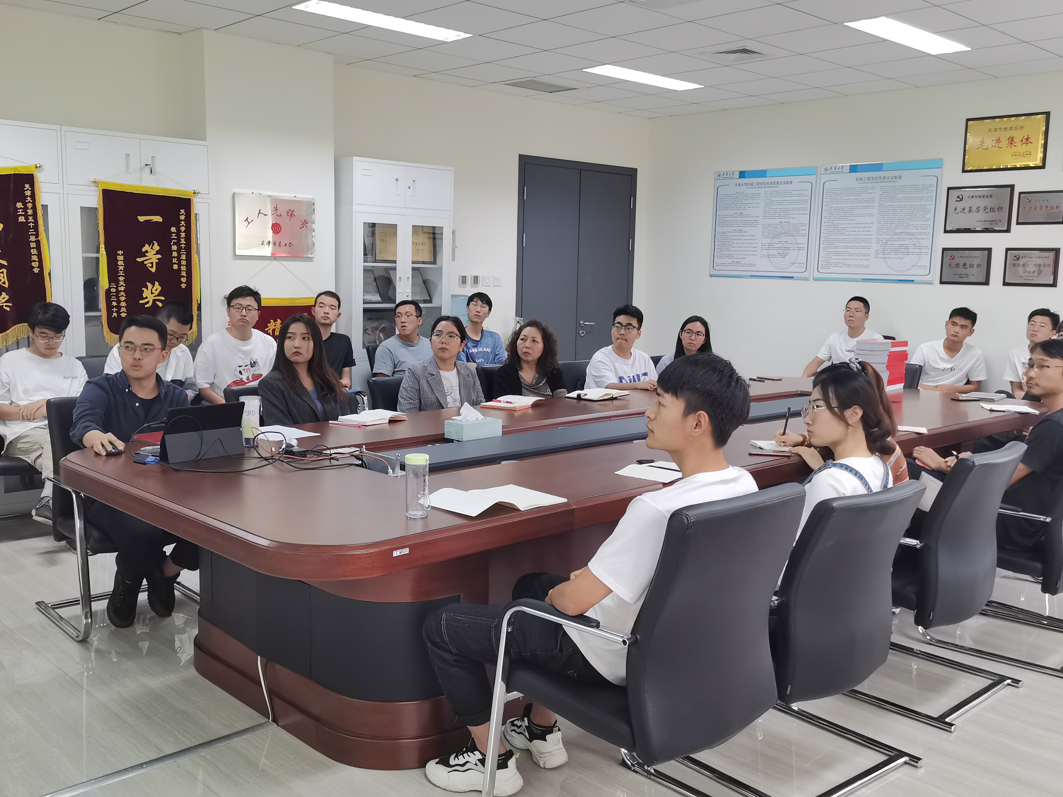 1601037217784046508.jpg 1601037217784046508.jpg