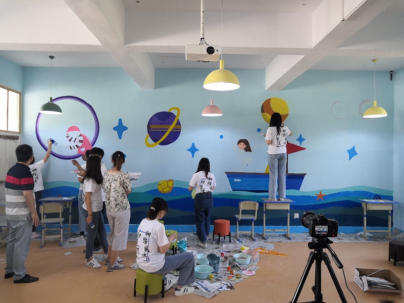 1605495653017097270.jpg 绘墙.jpg