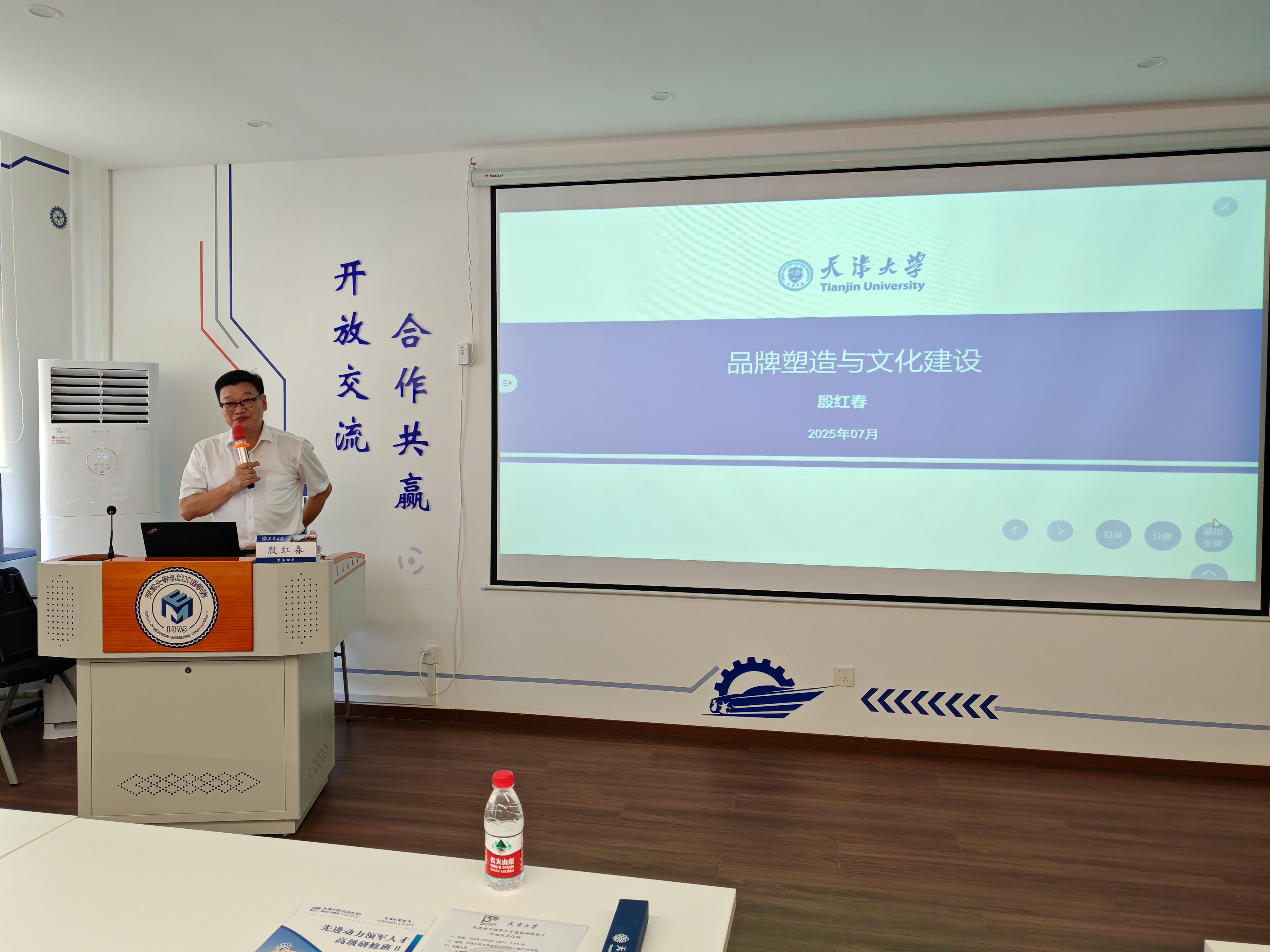 1753937625756043134.jpg 1753937625756043134.jpg