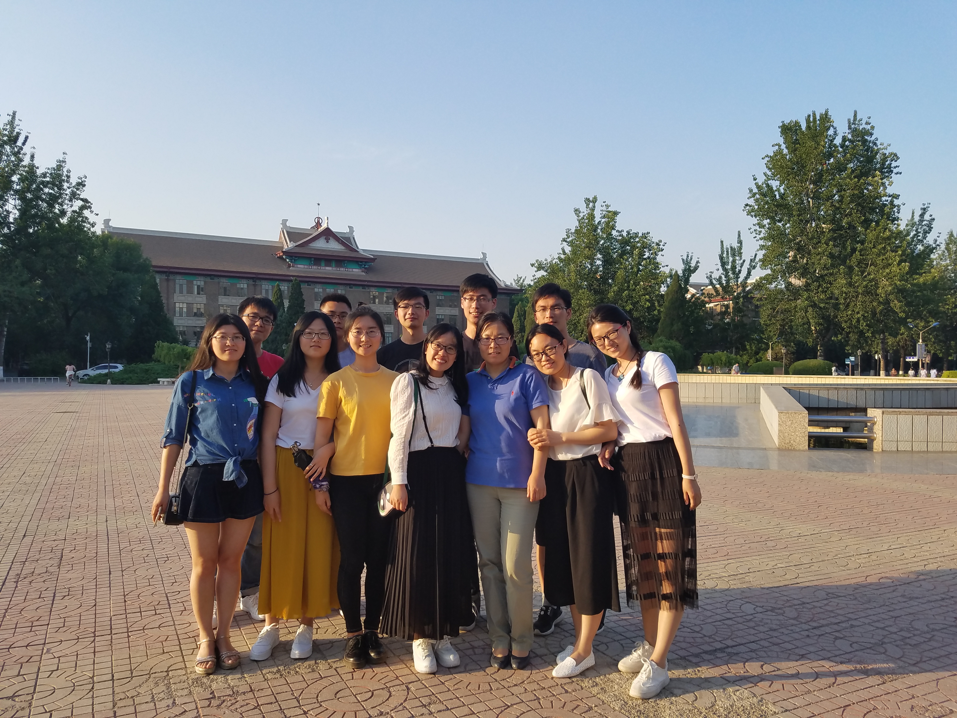 1590303975168058499.jpg 1590303975168058499.jpg