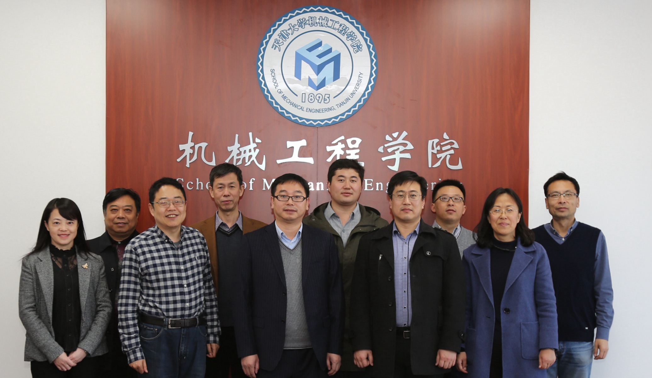 1552456359800094045.jpg 1552456359800094045.jpg