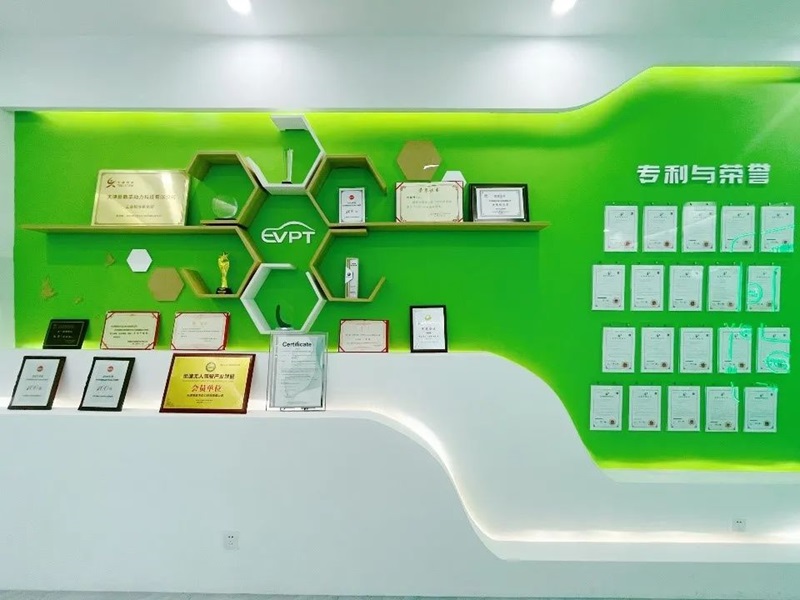 1731305198598051718.jpg 7.jpg