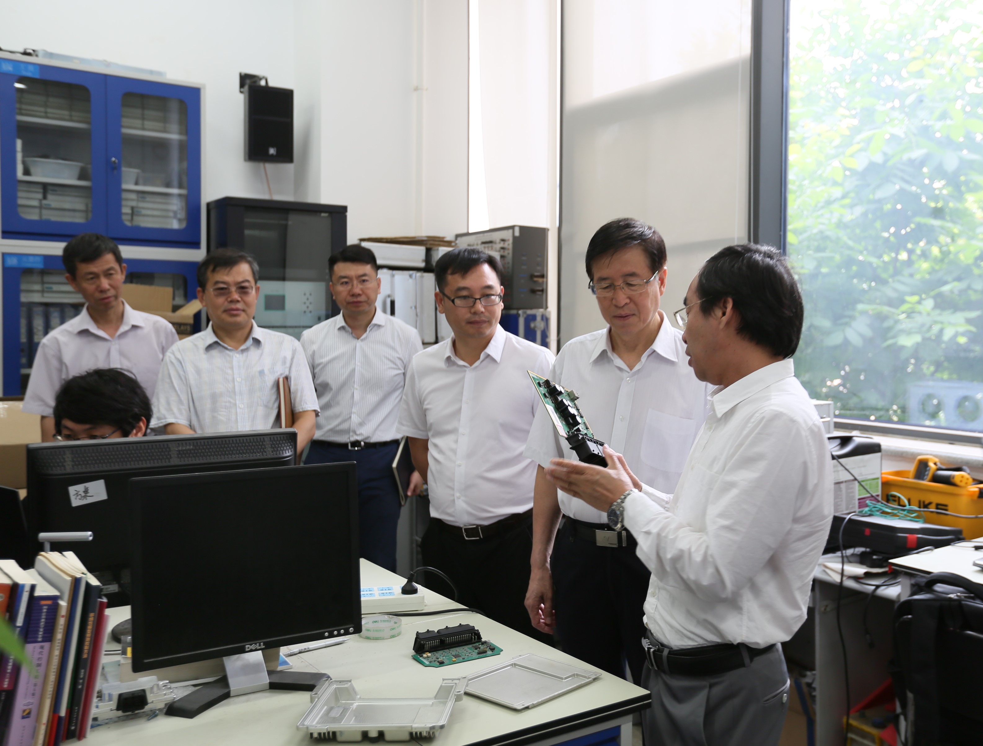 1560162979505051134.jpg 1560162979505051134.jpg