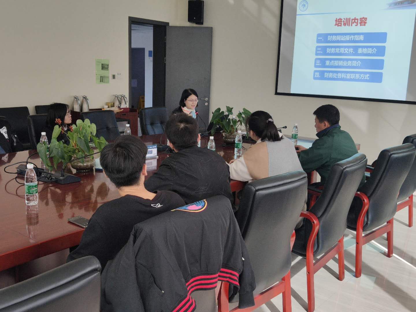 1603335586497048176.jpg 1603335586497048176.jpg