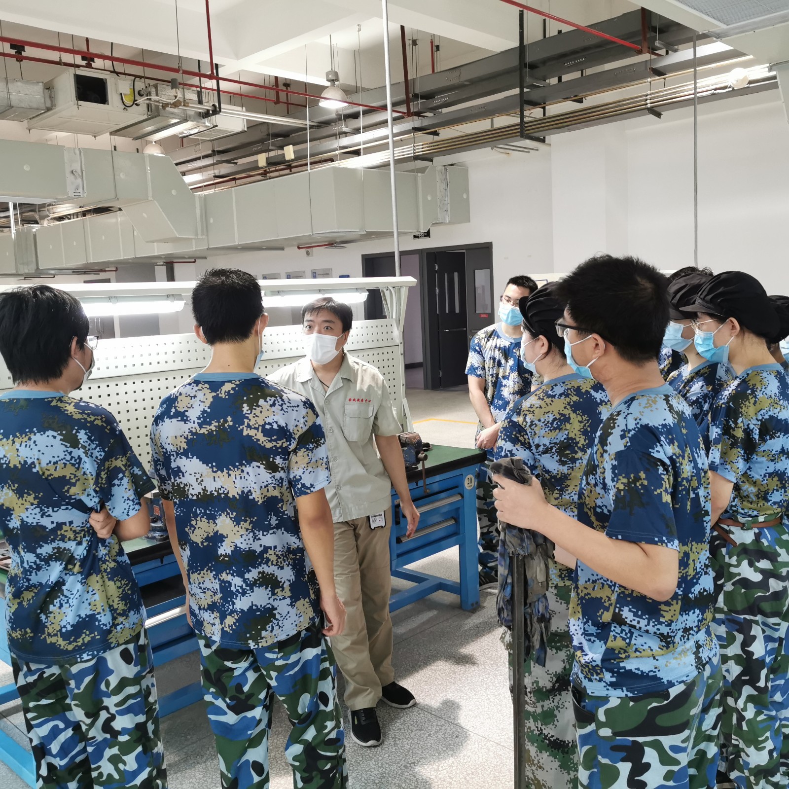 1597658124520022696.jpg 1597658124520022696.jpg